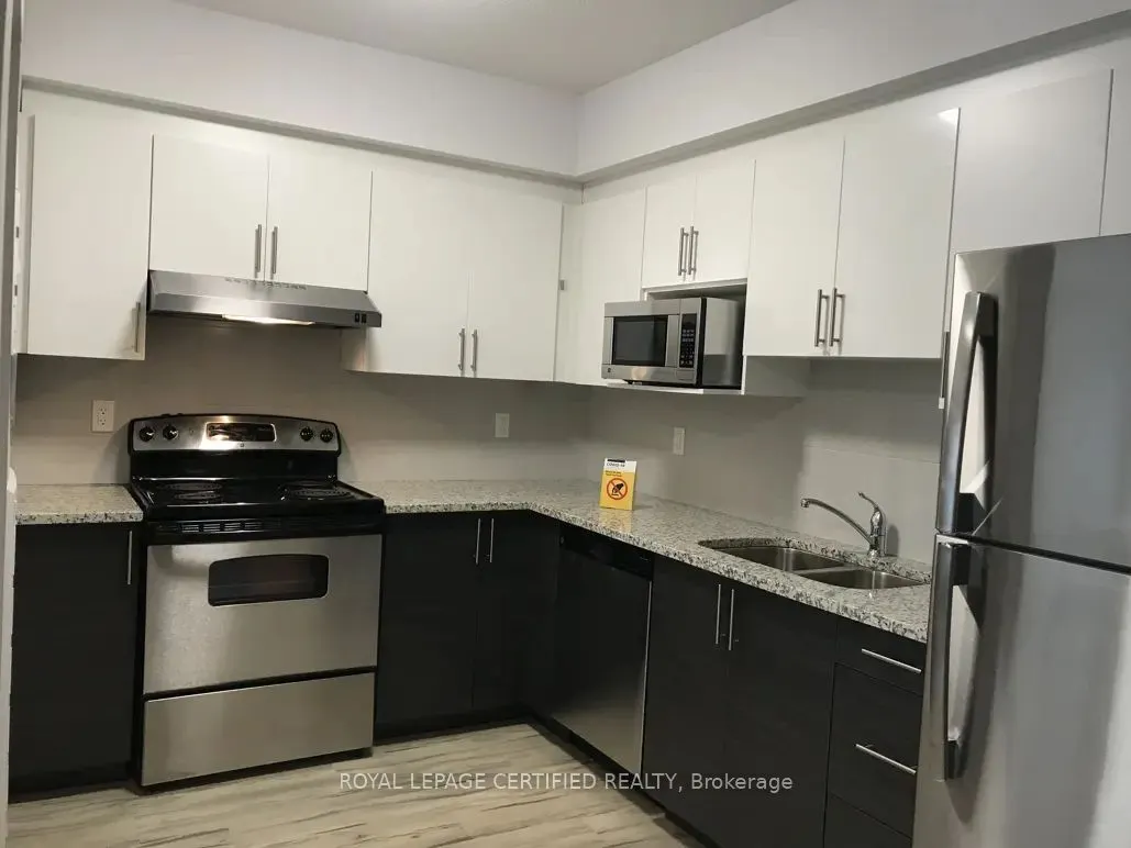 258A Sunview Street E #1718