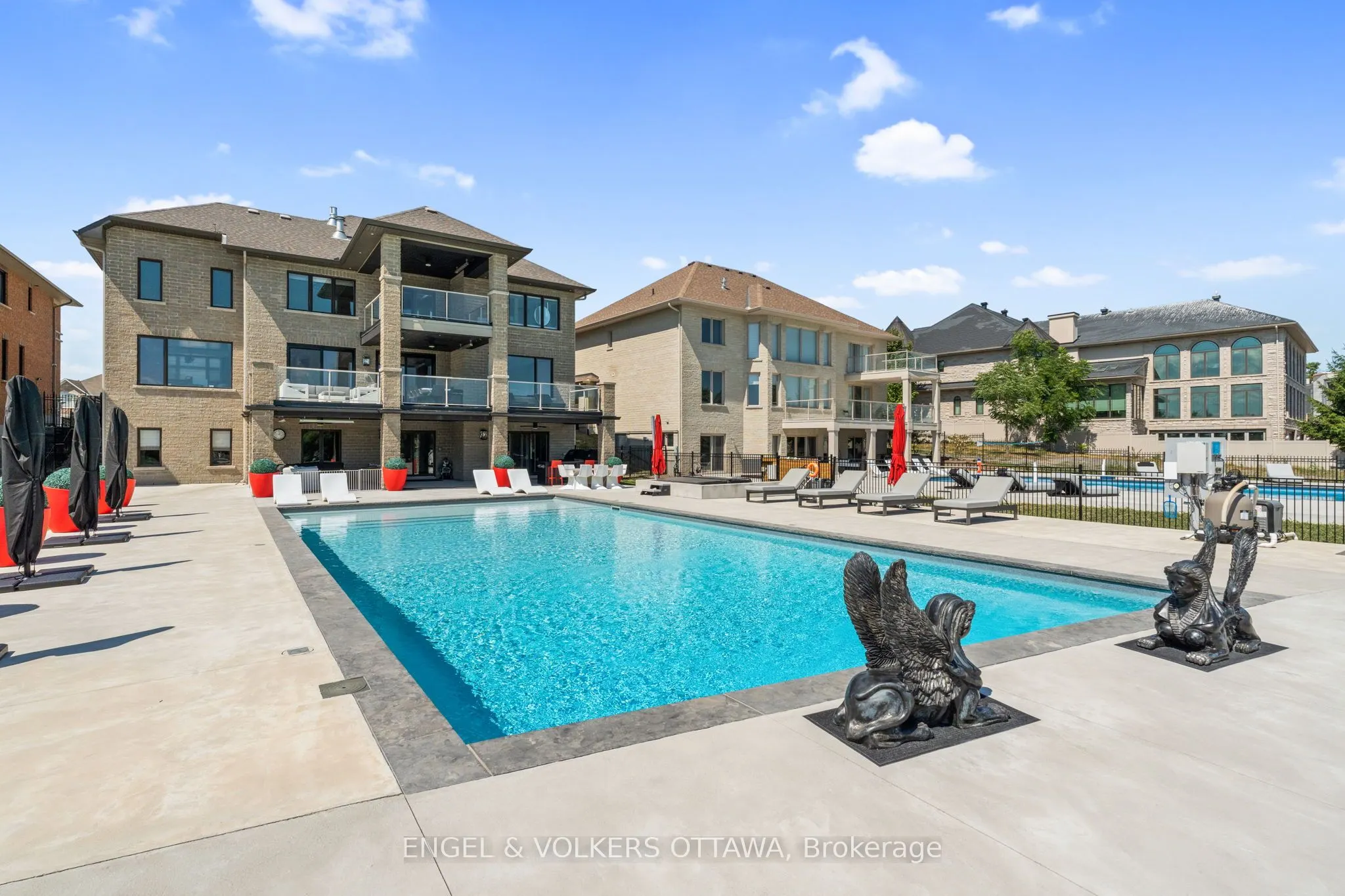 151 Winding Way