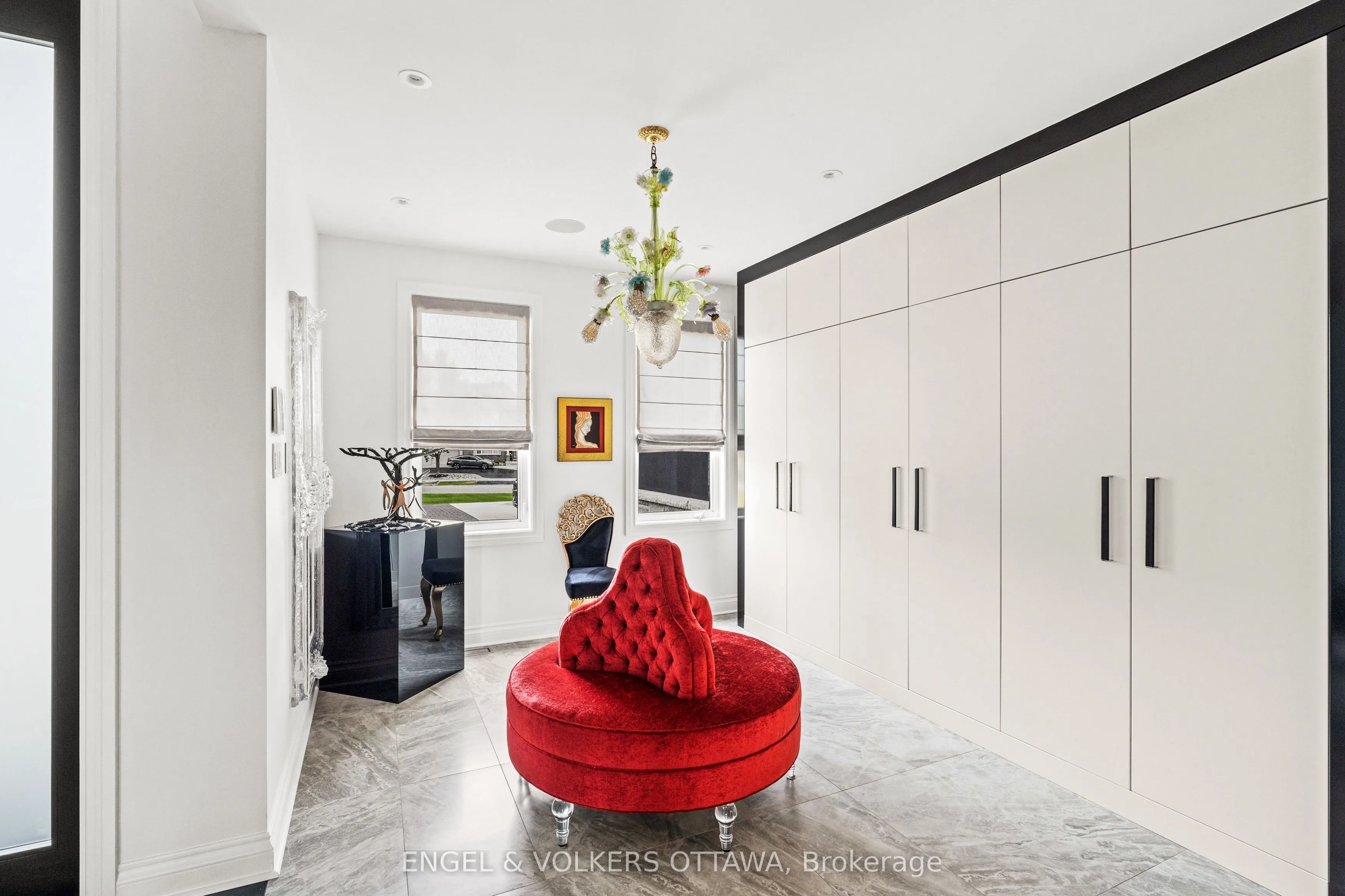 151 Winding Way