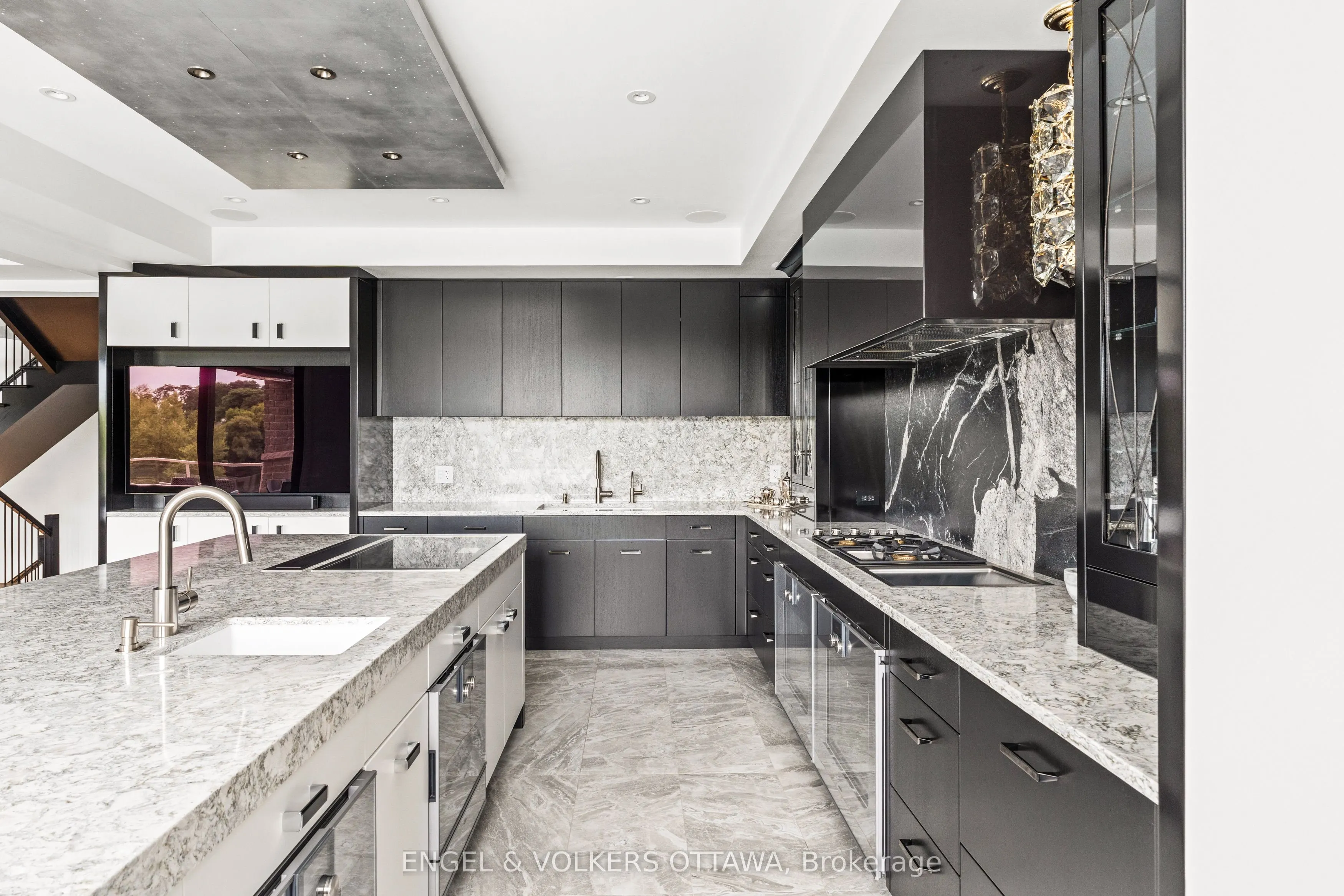 151 Winding Way
