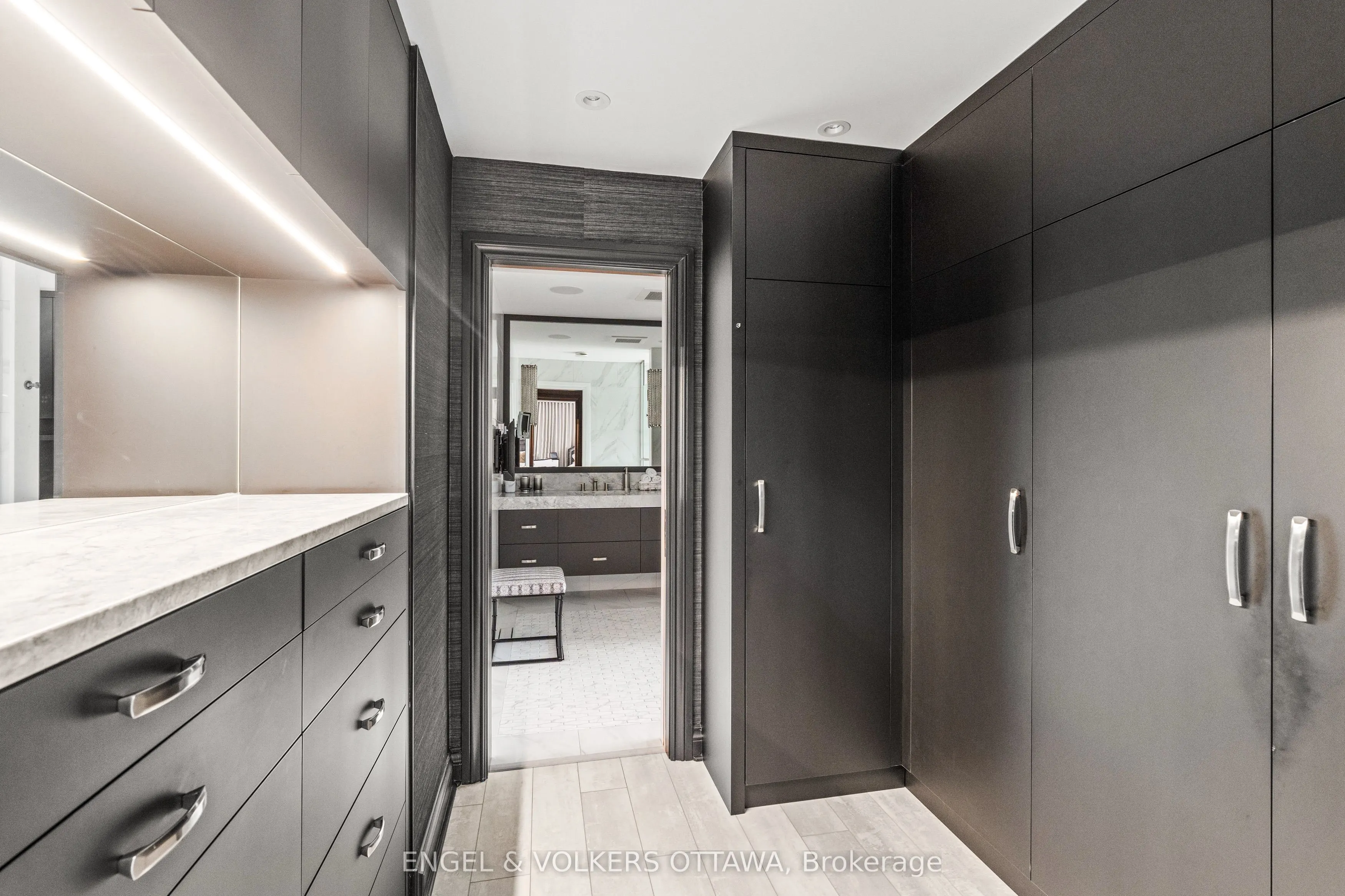 151 Winding Way
