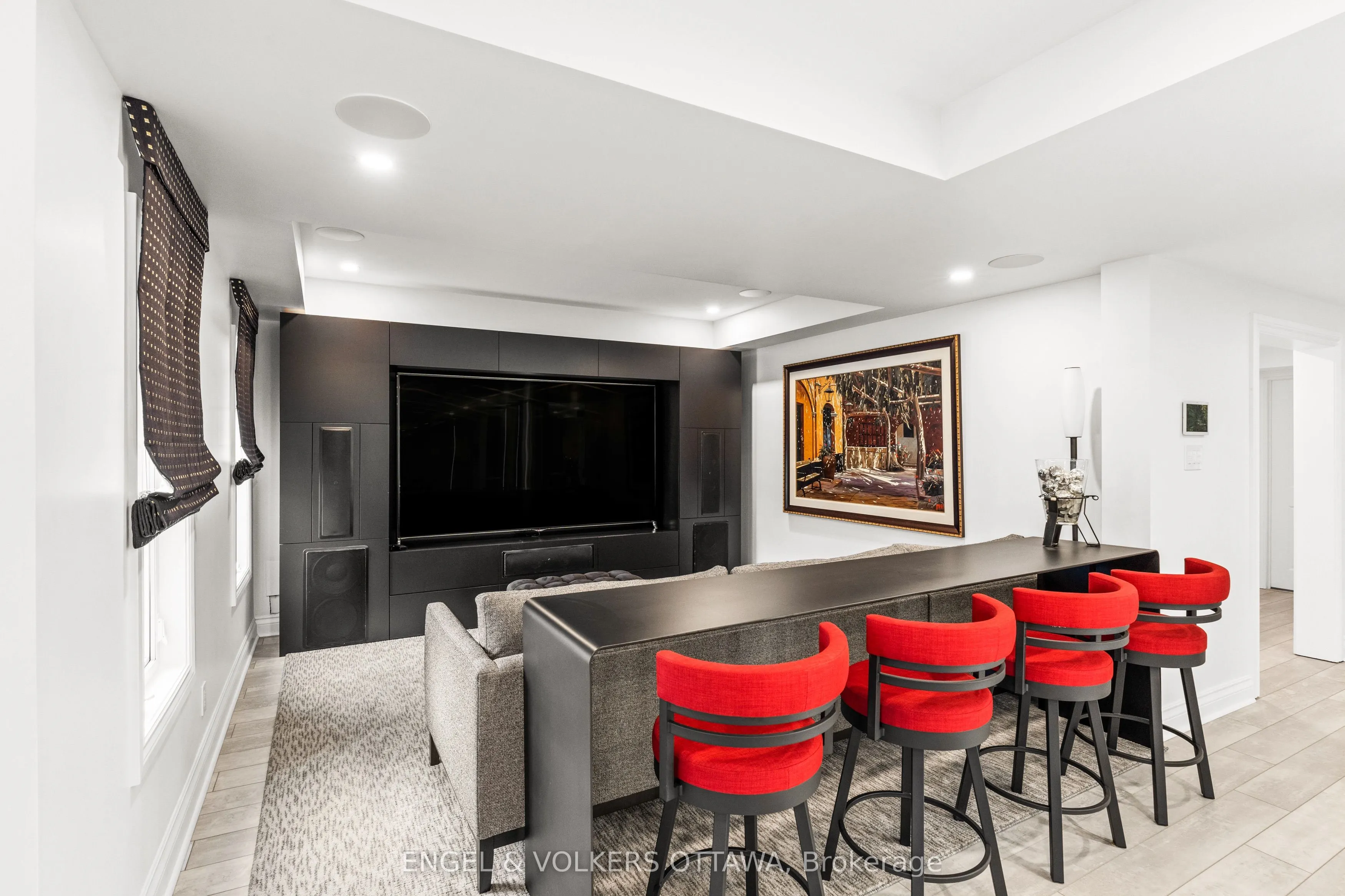 151 Winding Way