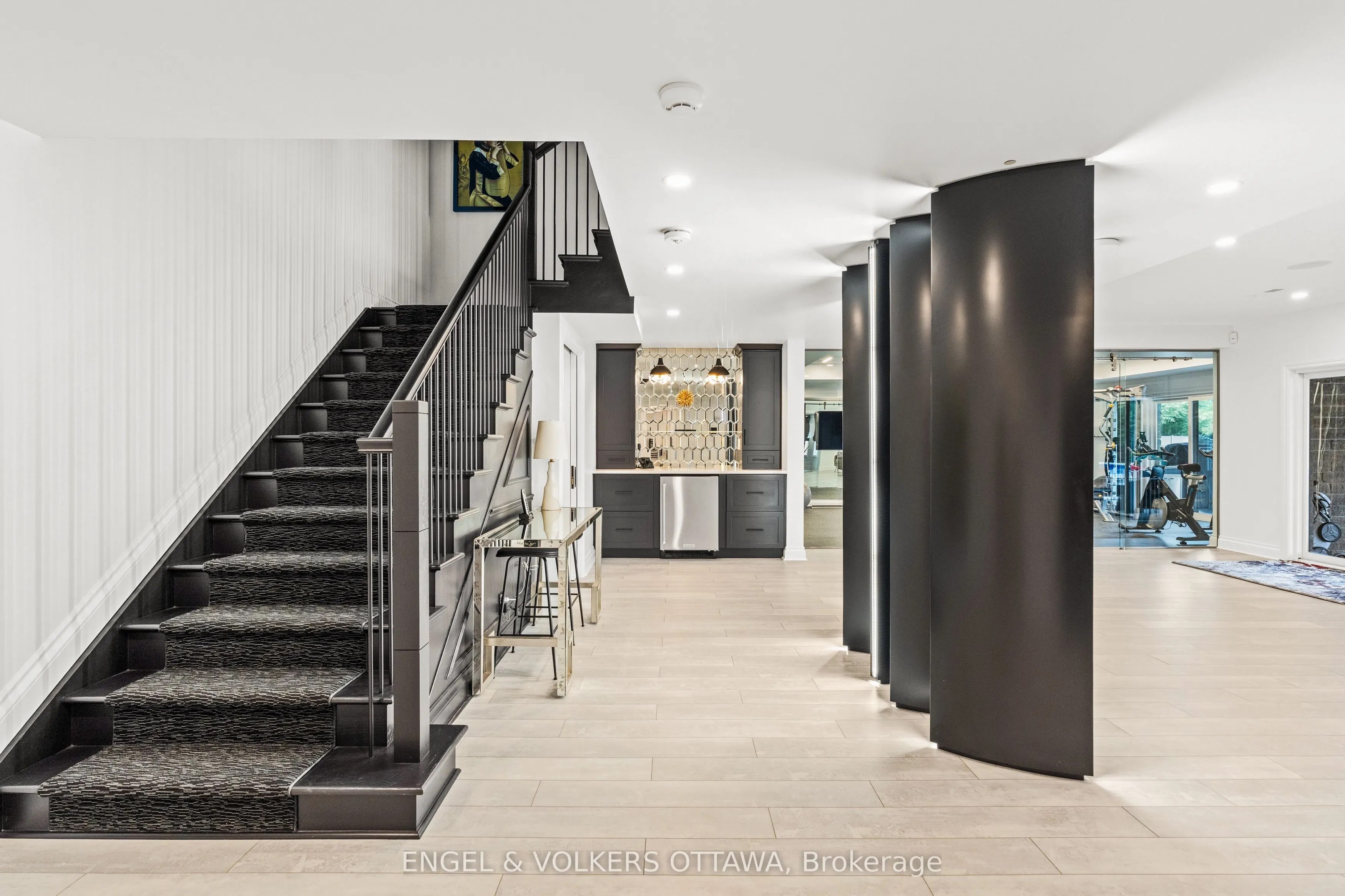 151 Winding Way