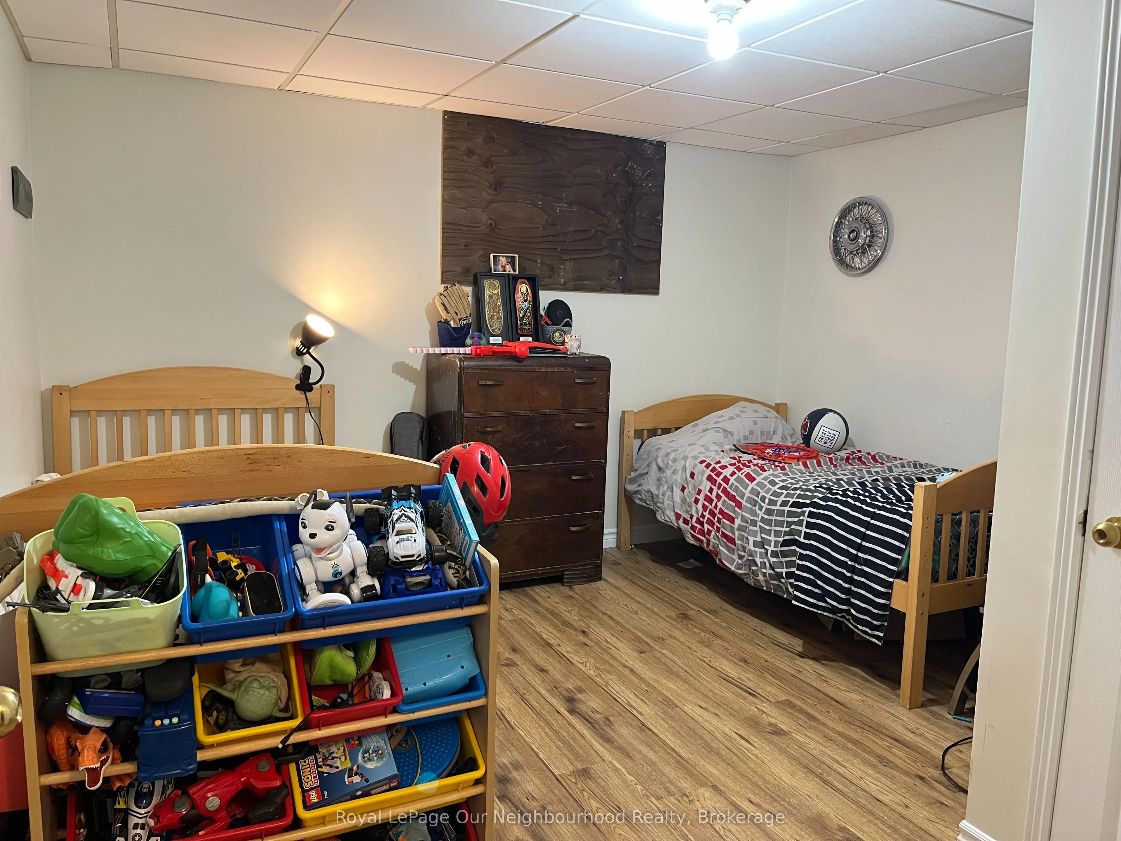 72 Lakeshore Road