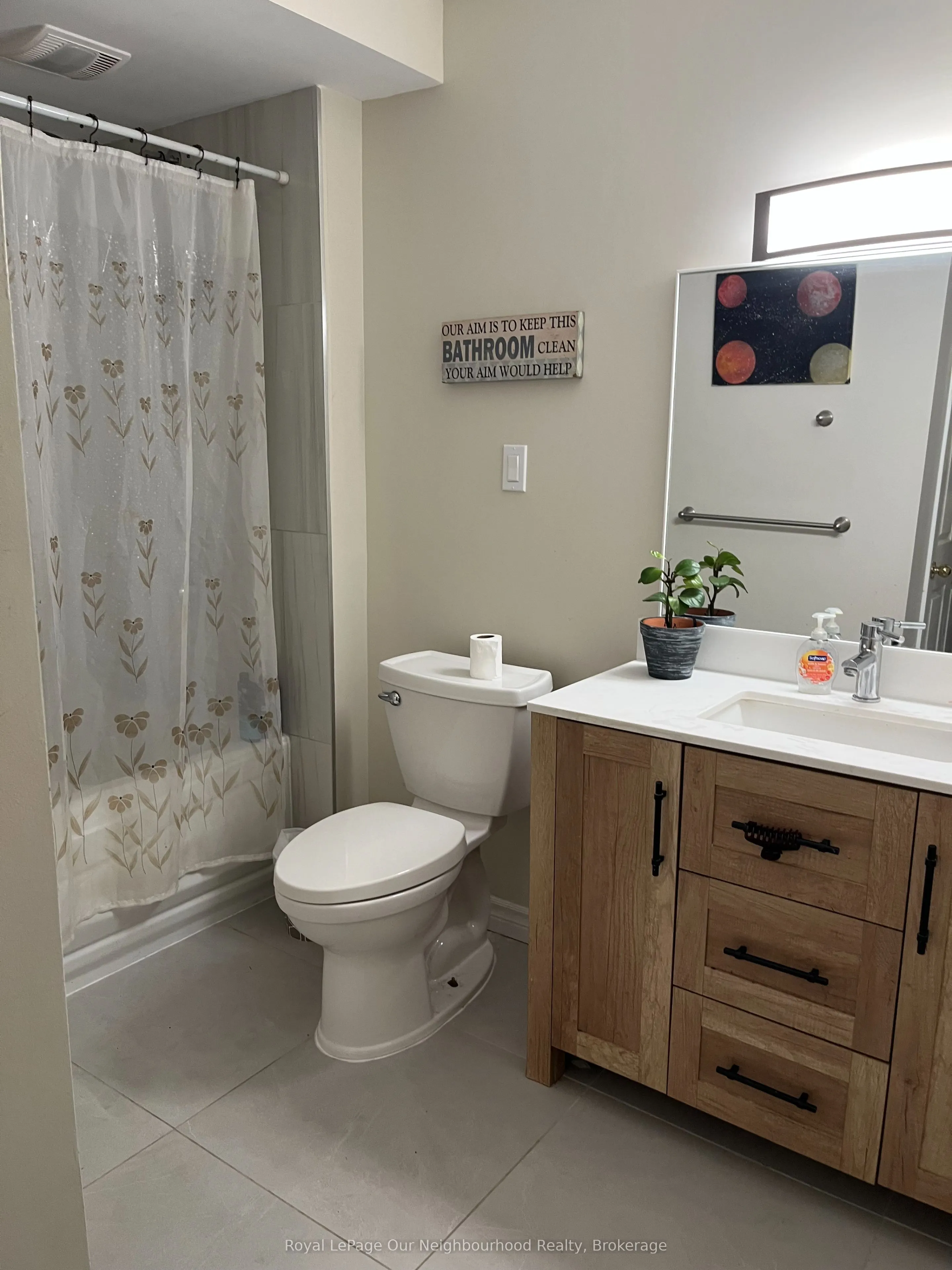 72 Lakeshore Road