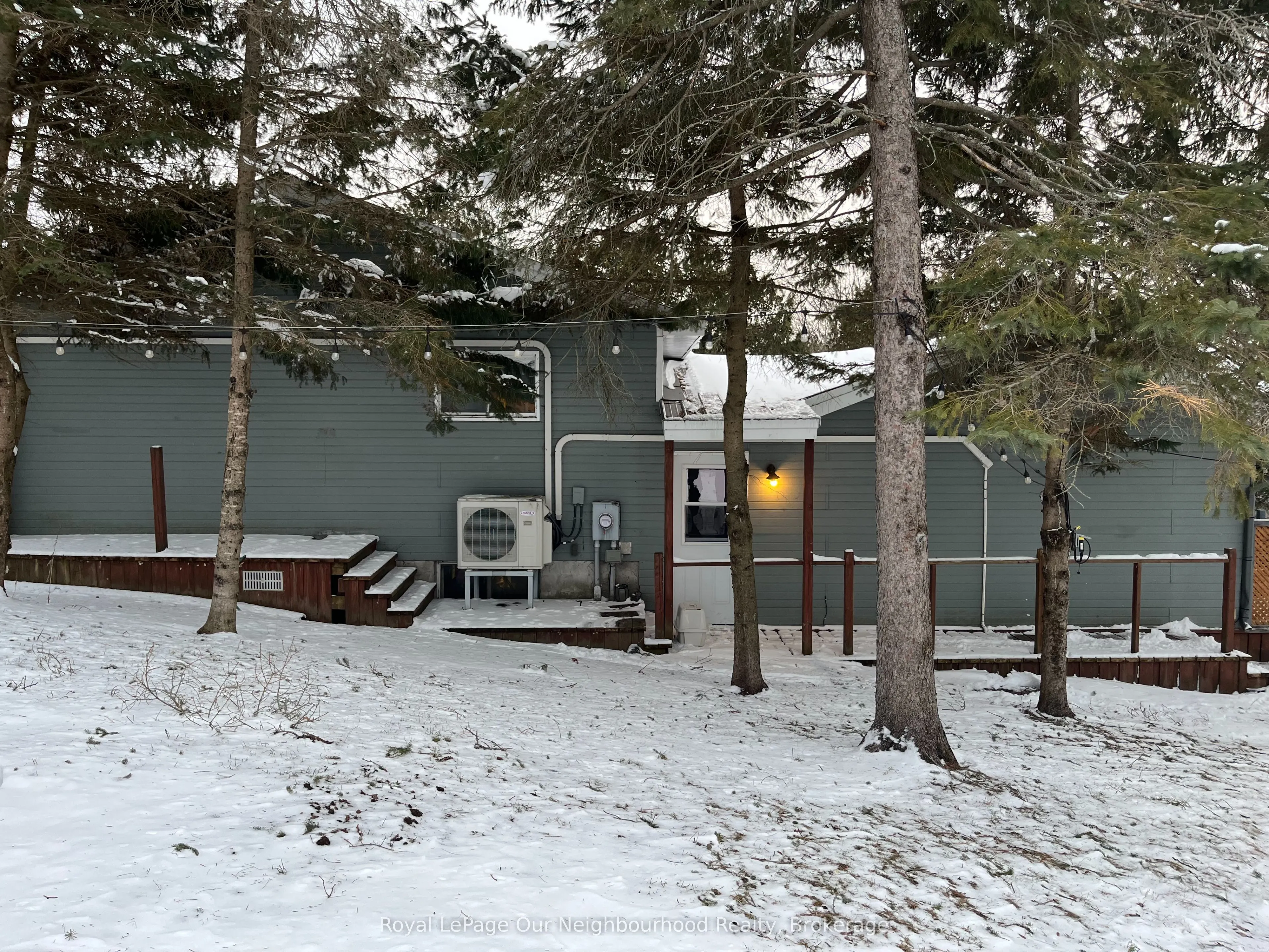 72 Lakeshore Road