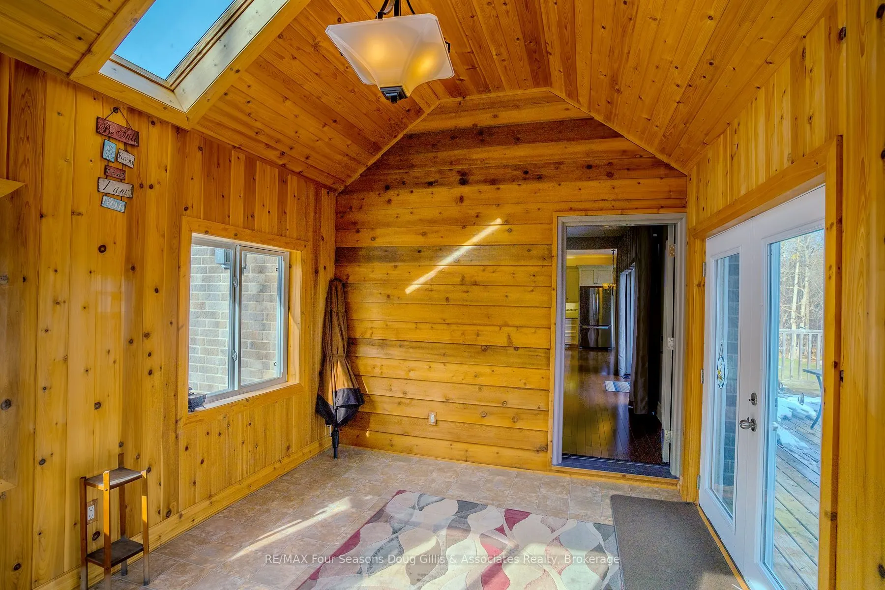 135 Algonquin Drive