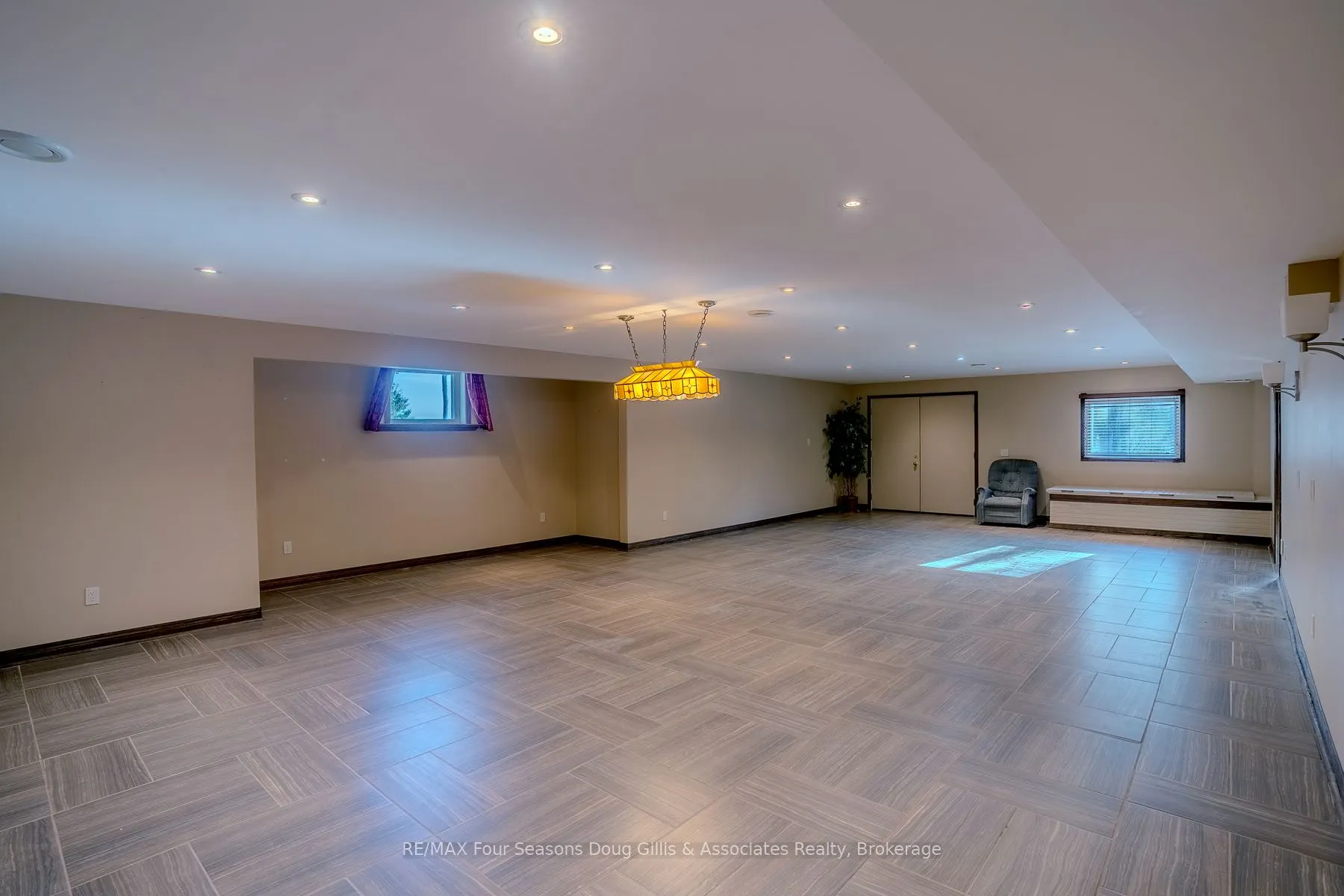 135 Algonquin Drive