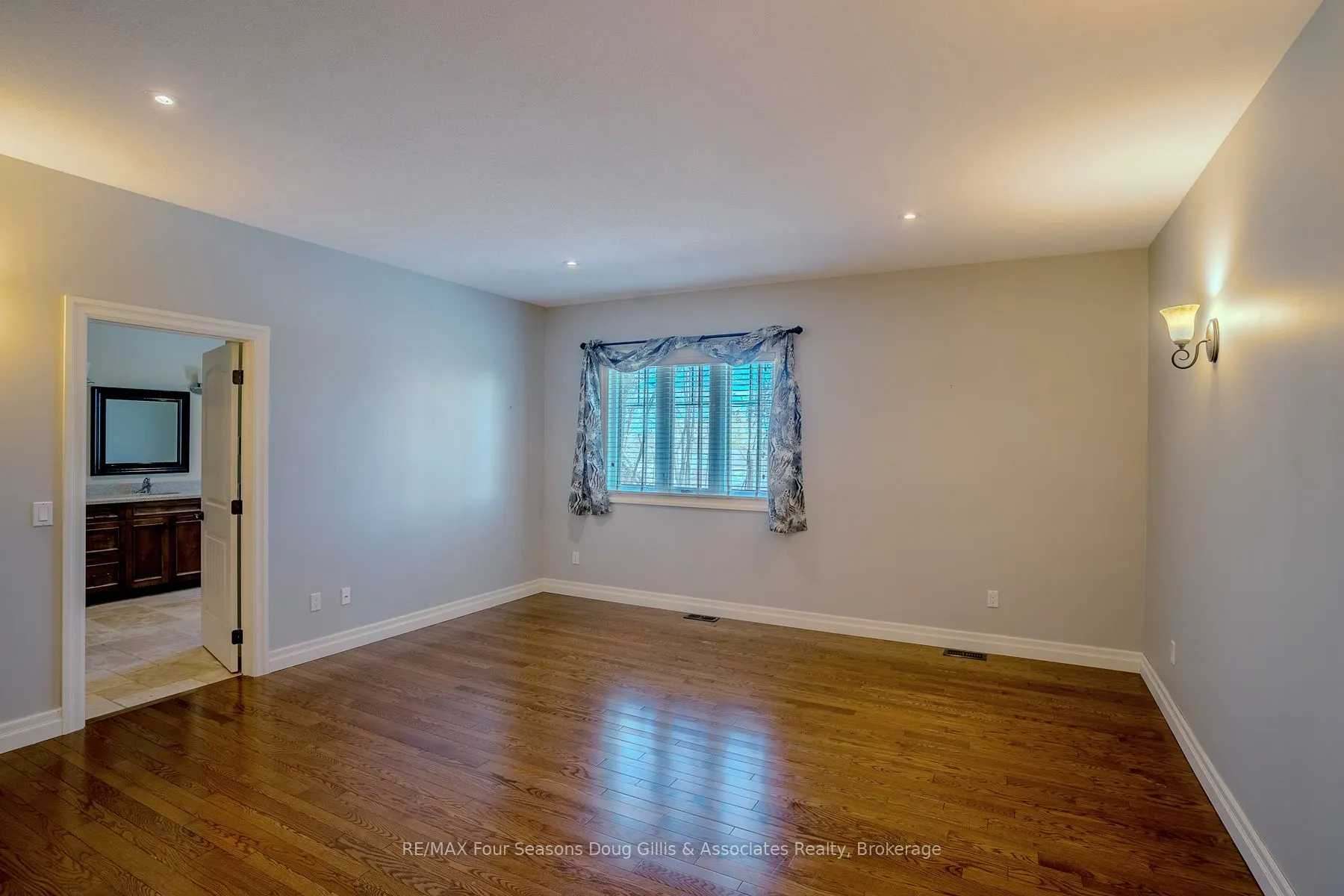 135 Algonquin Drive