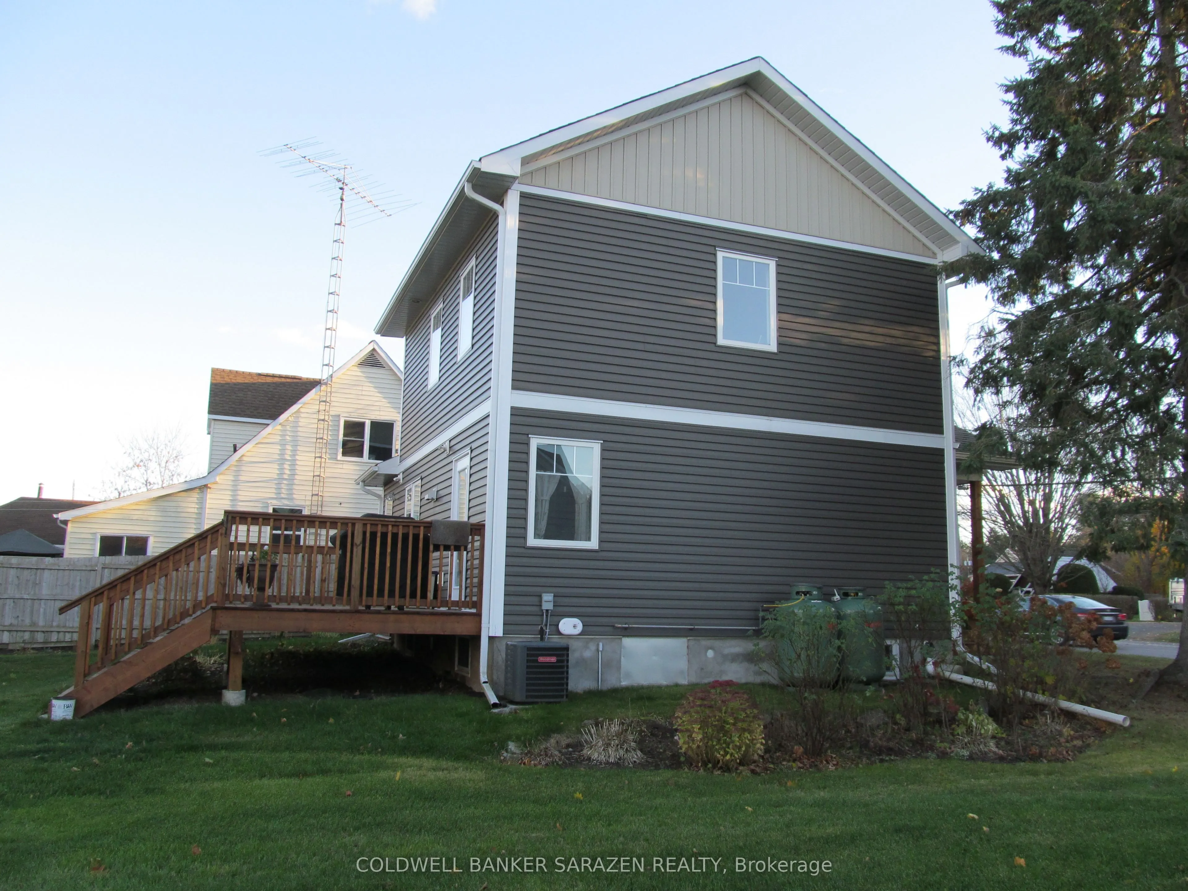 20 Burnstown Road
