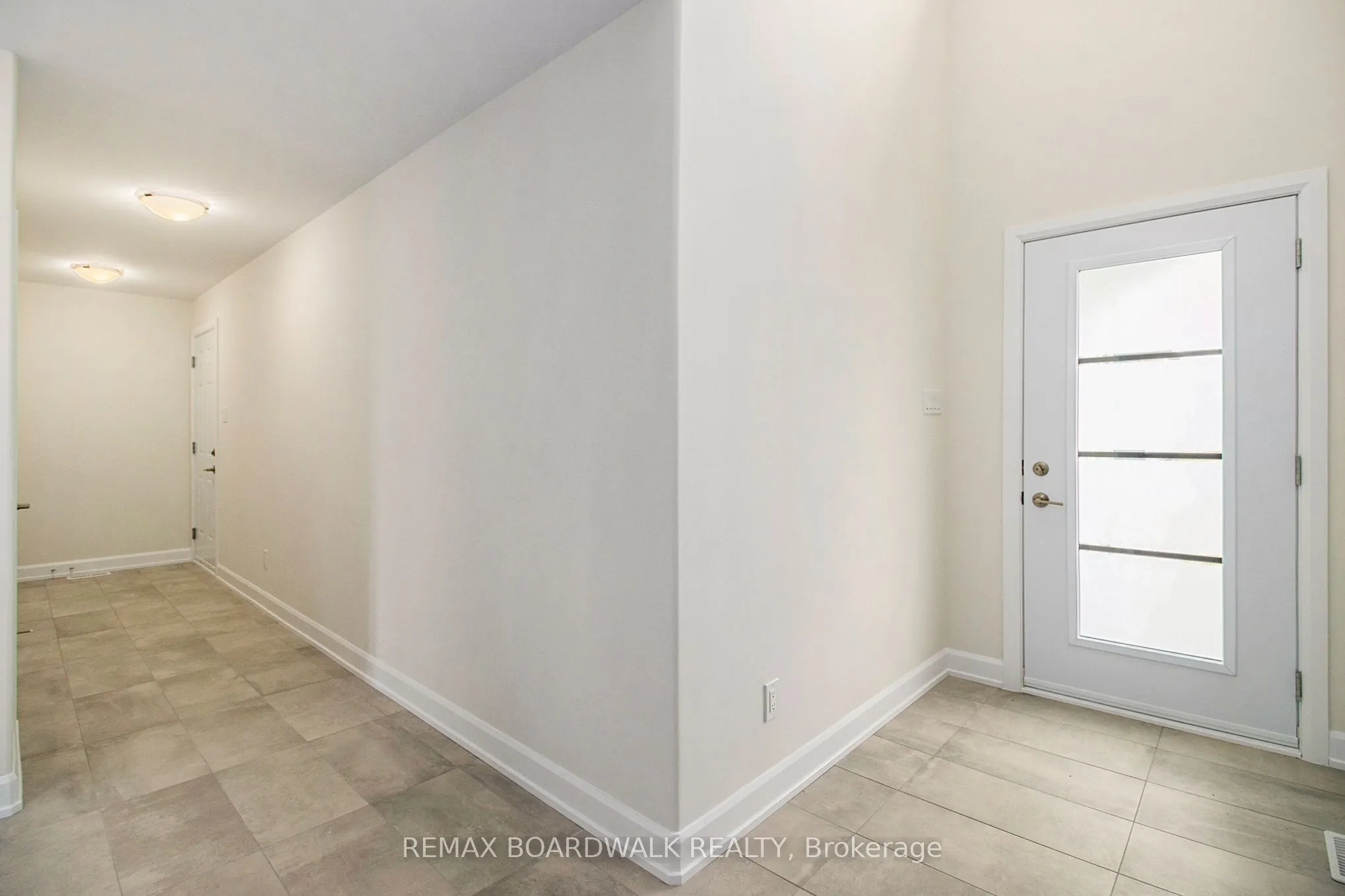 485 FALCON Lane