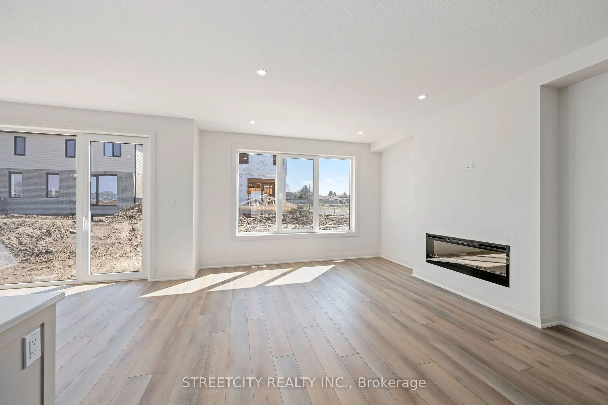 43 Lucas Road