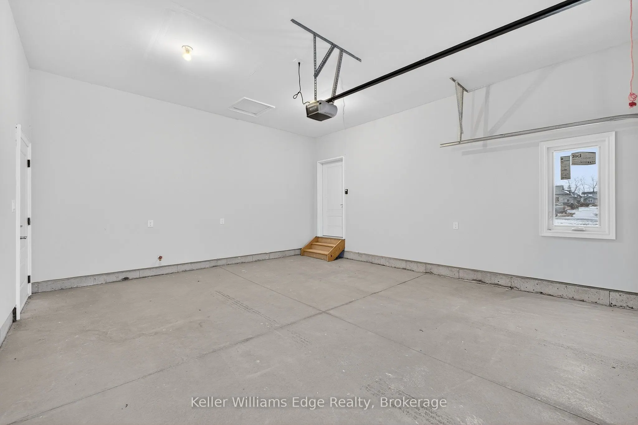 201 Hetram Court