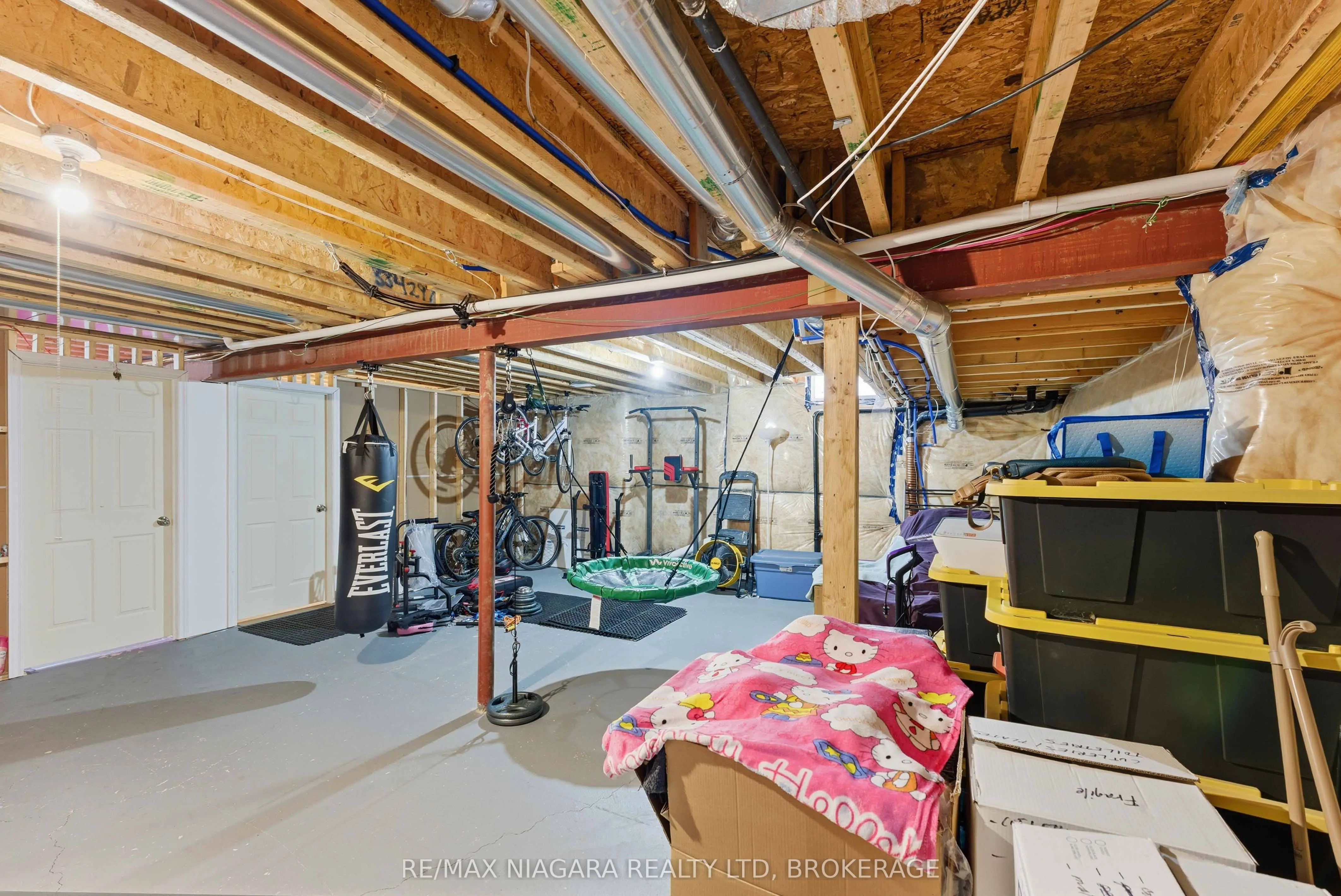 91 Homestead Way