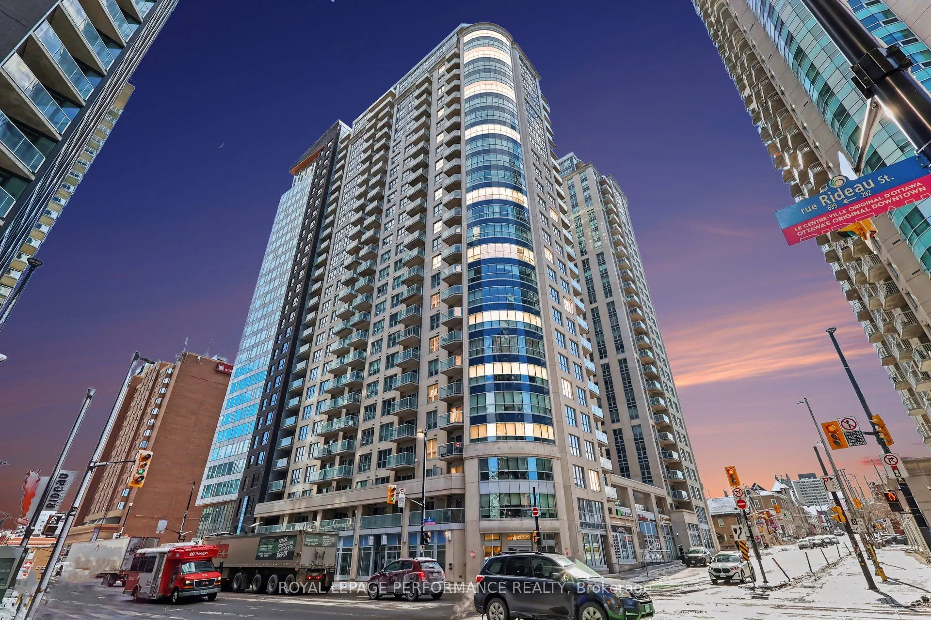 242 Rideau Street #204