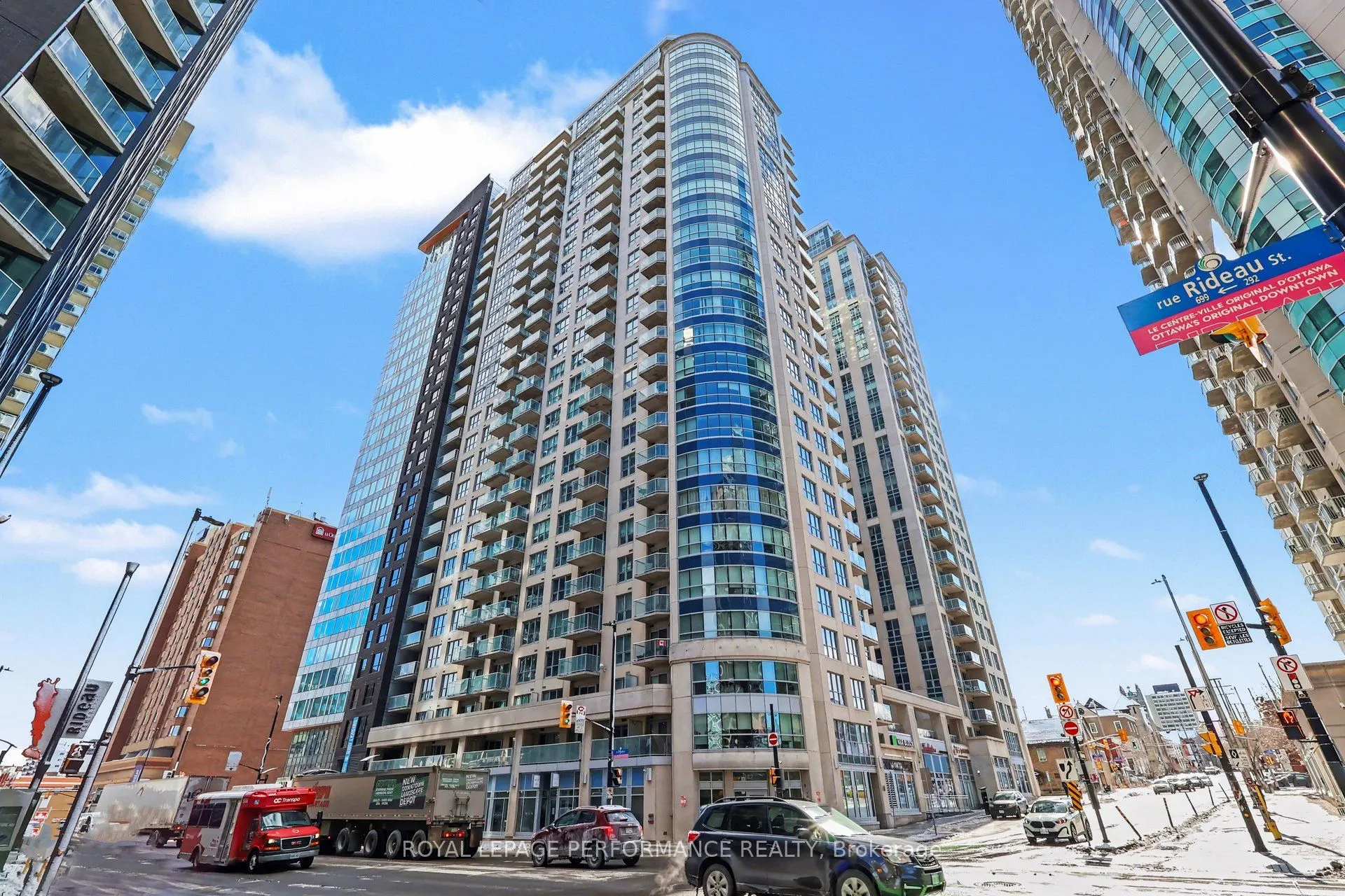 242 Rideau Street #204
