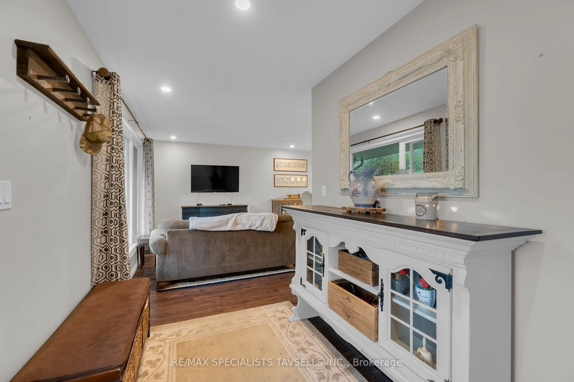 23 Mckibbon Avenue