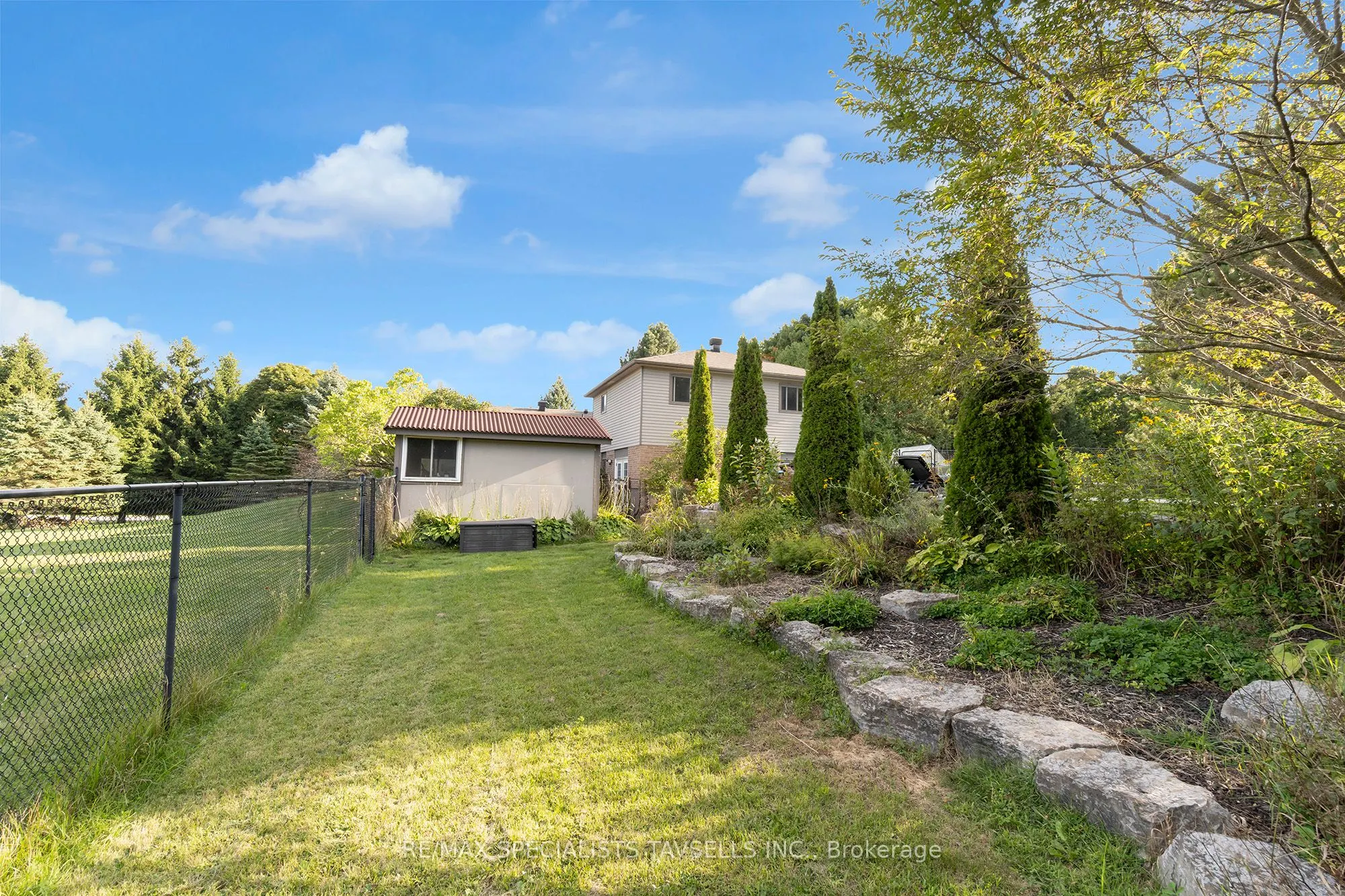 23 Mckibbon Avenue
