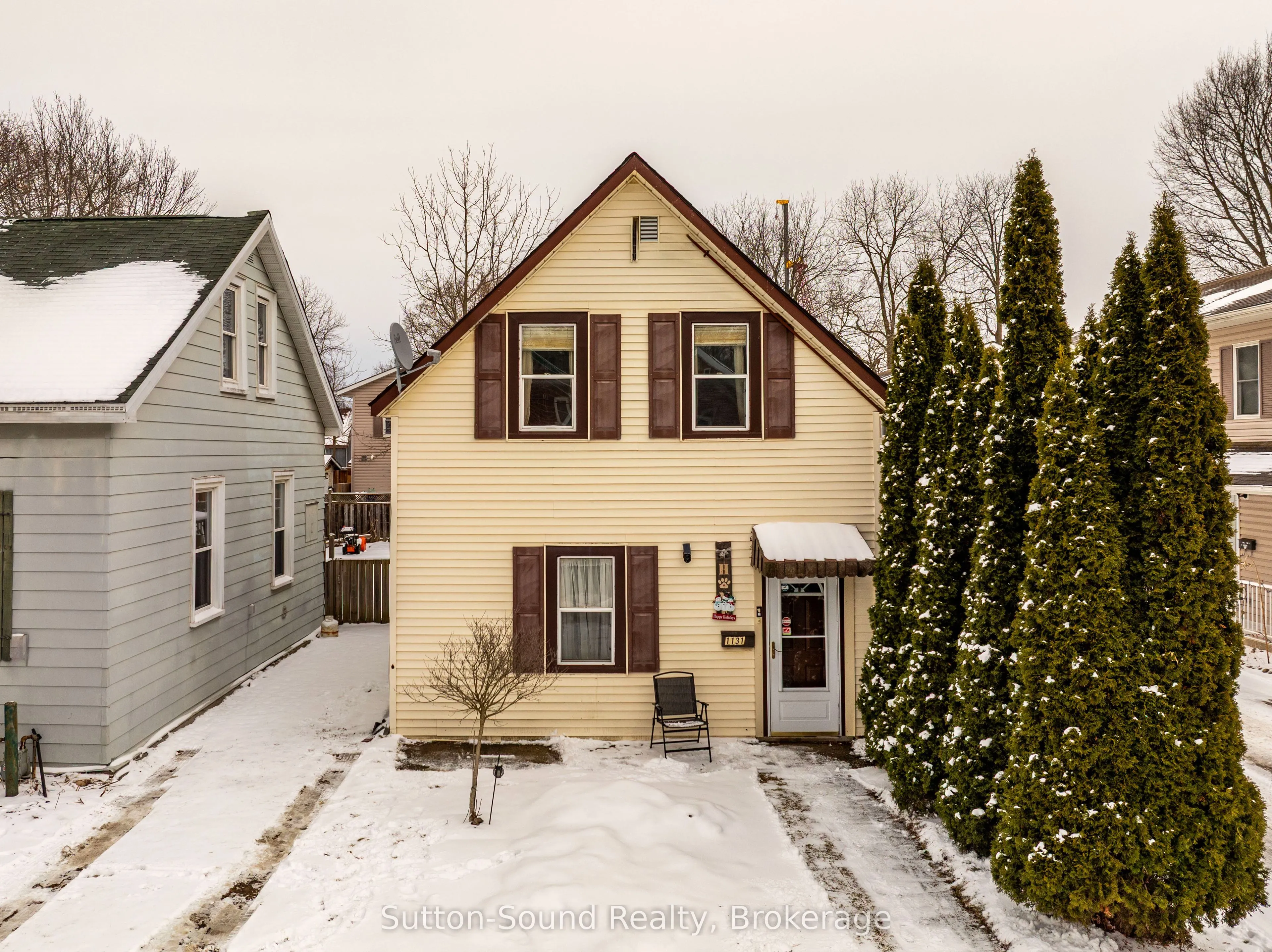 1131 3rd Avenue W