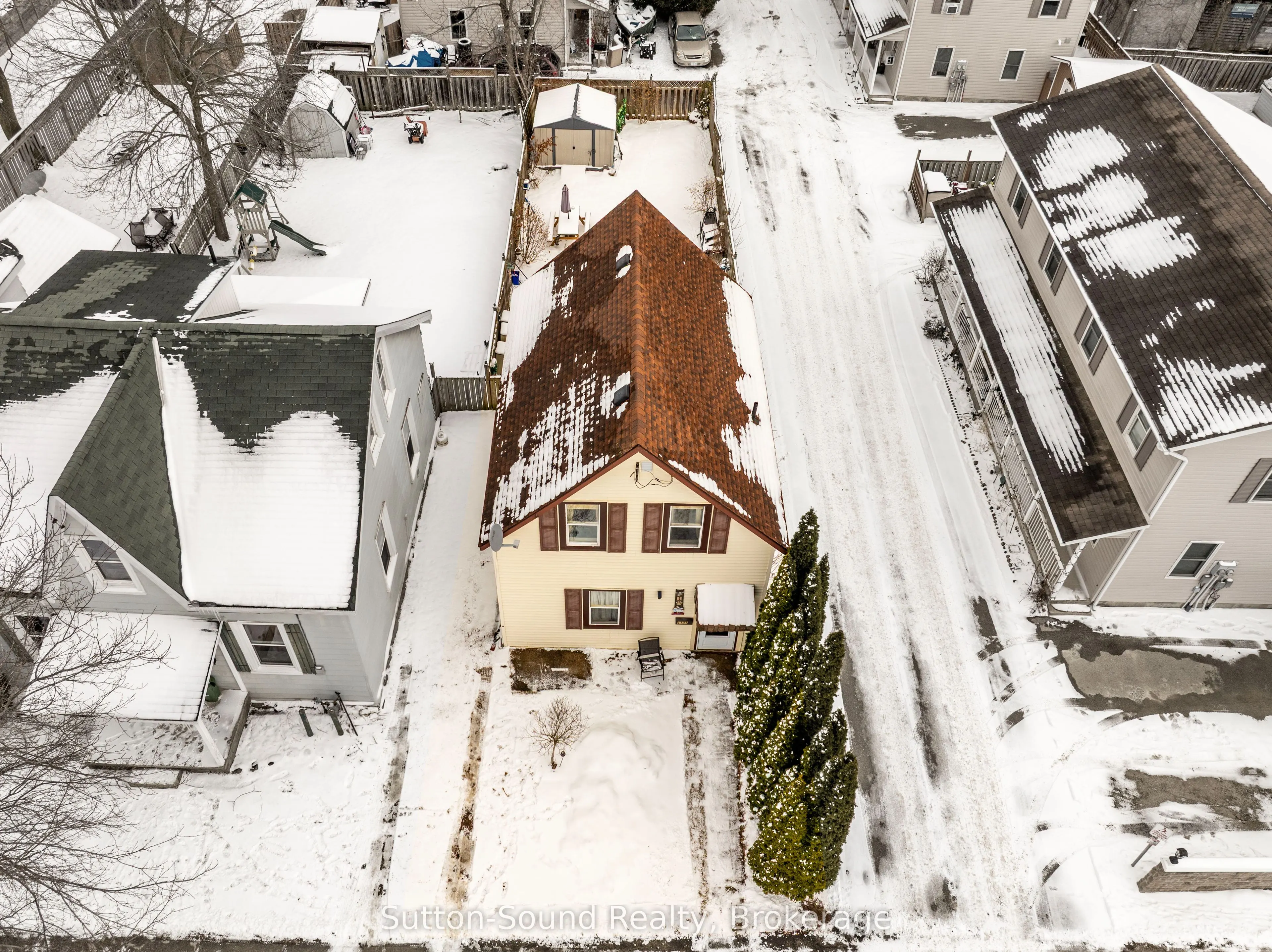 1131 3rd Avenue W