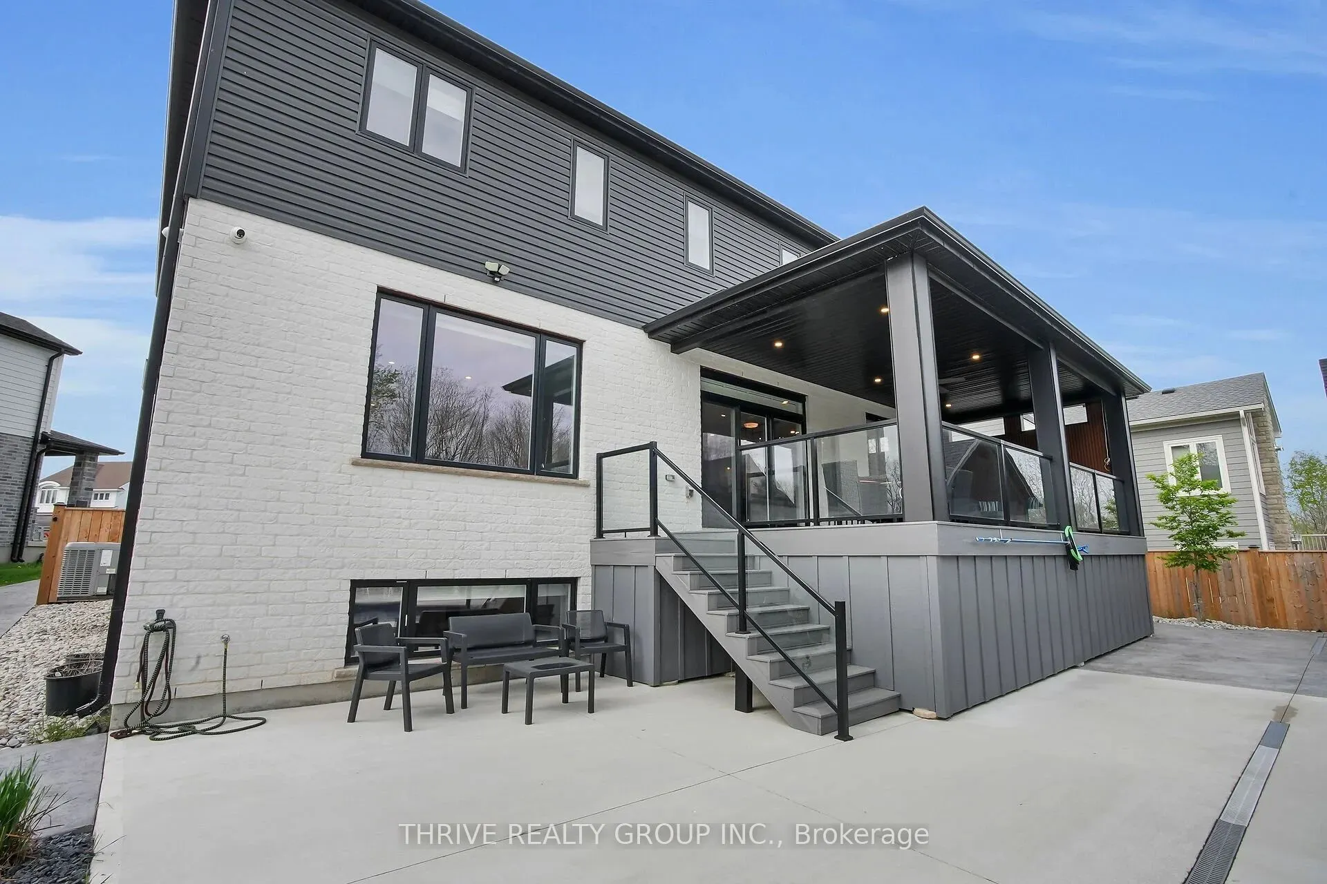 862 Lunar Drive