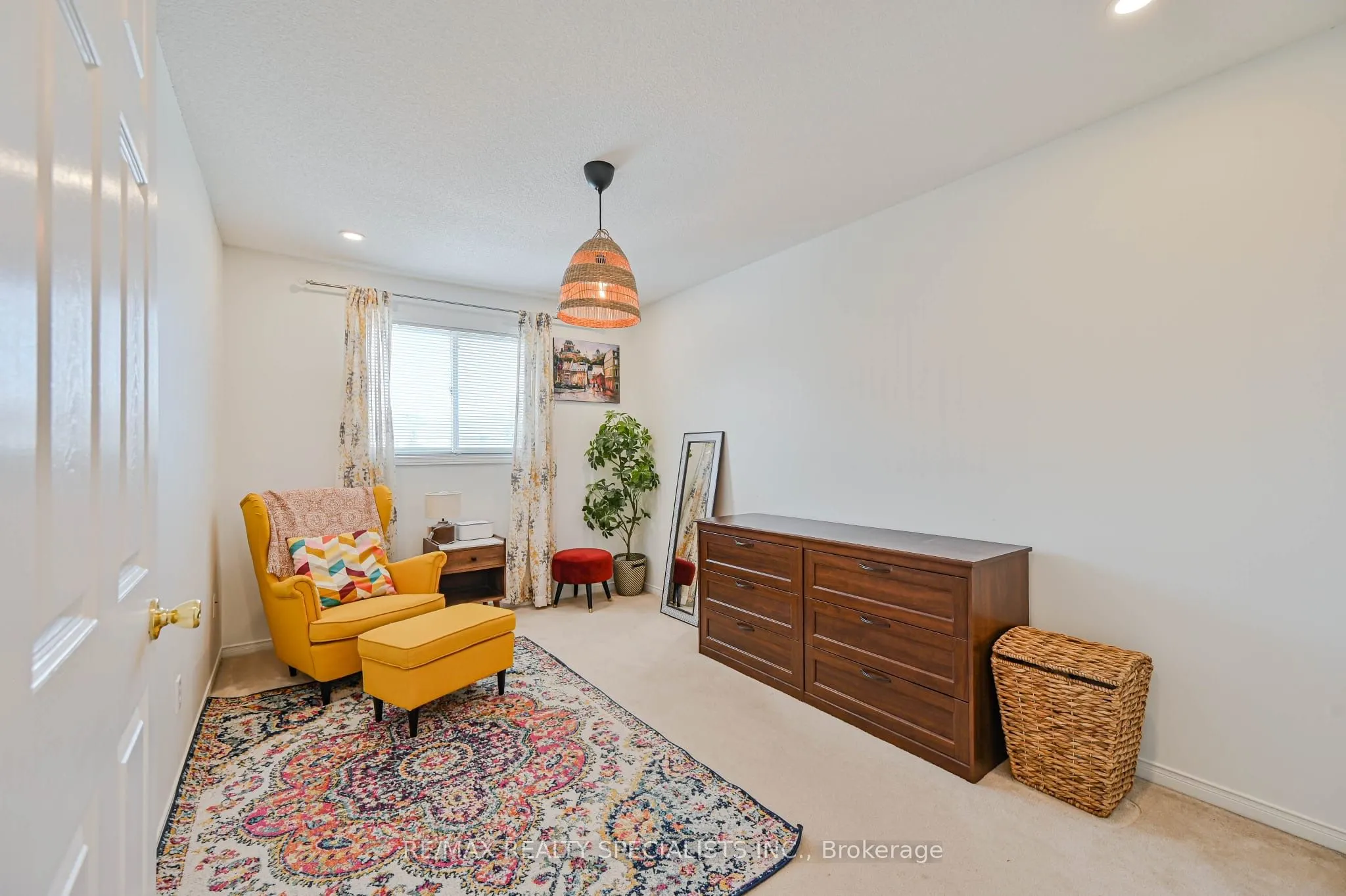 842 Upper Kenilworth Avenue