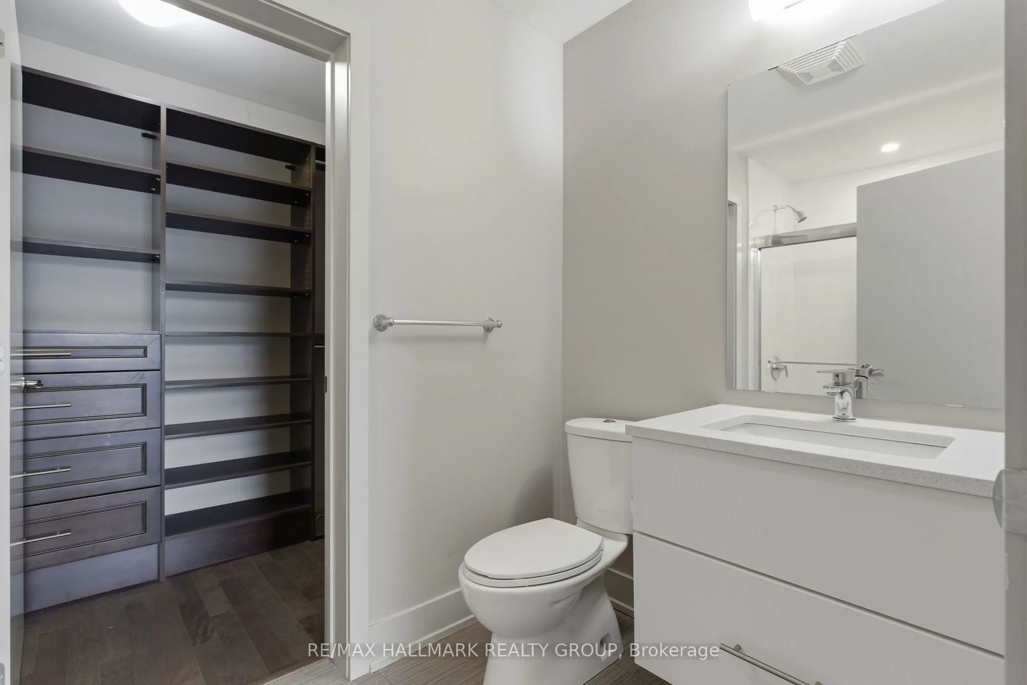 108 Richmond Road #507
