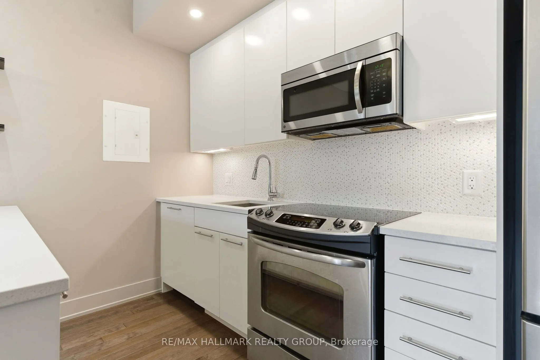 108 Richmond Road #507