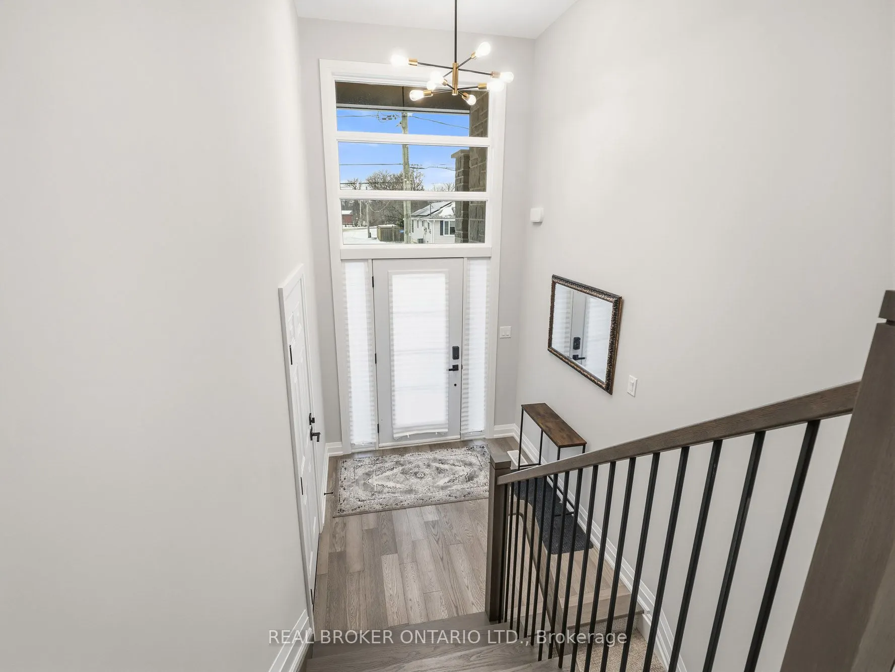 230 KNOLL Street