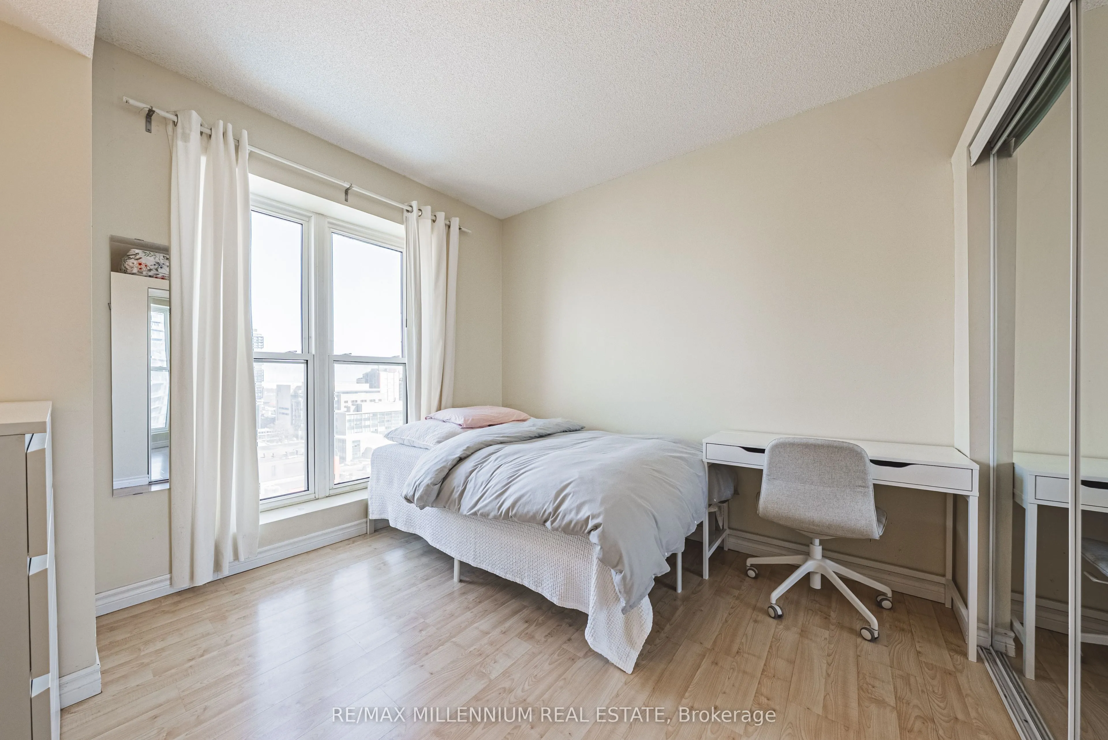 135 James Street S #1401