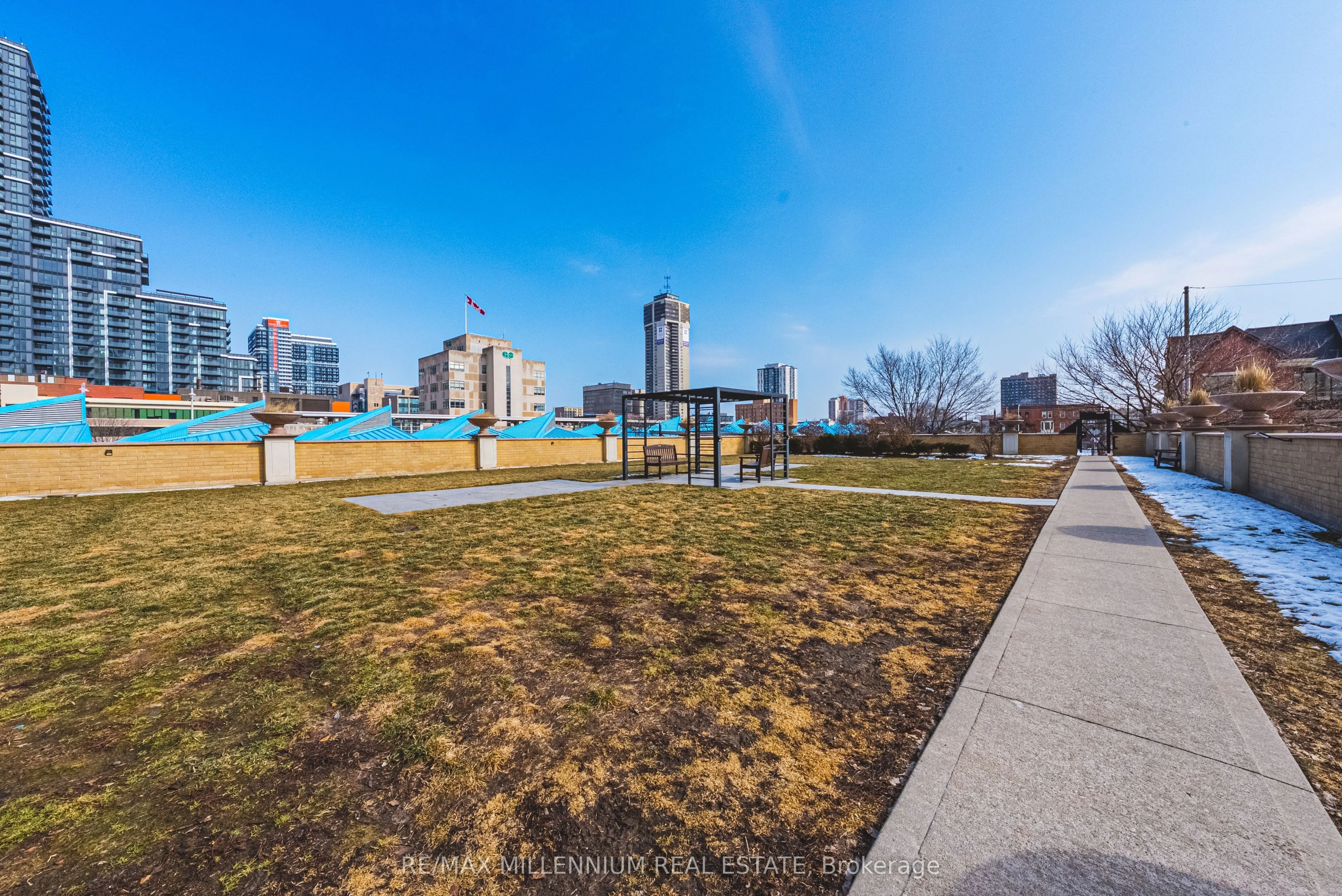 135 James Street S #1401