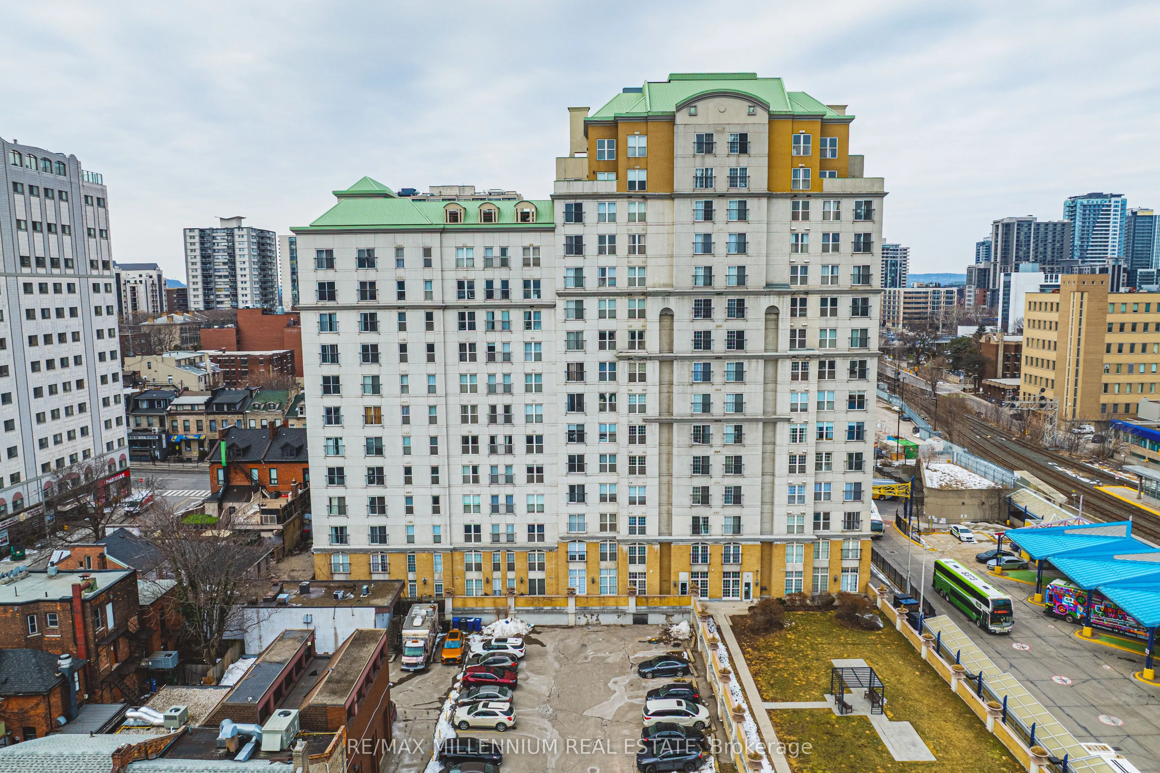 135 James Street S #1401