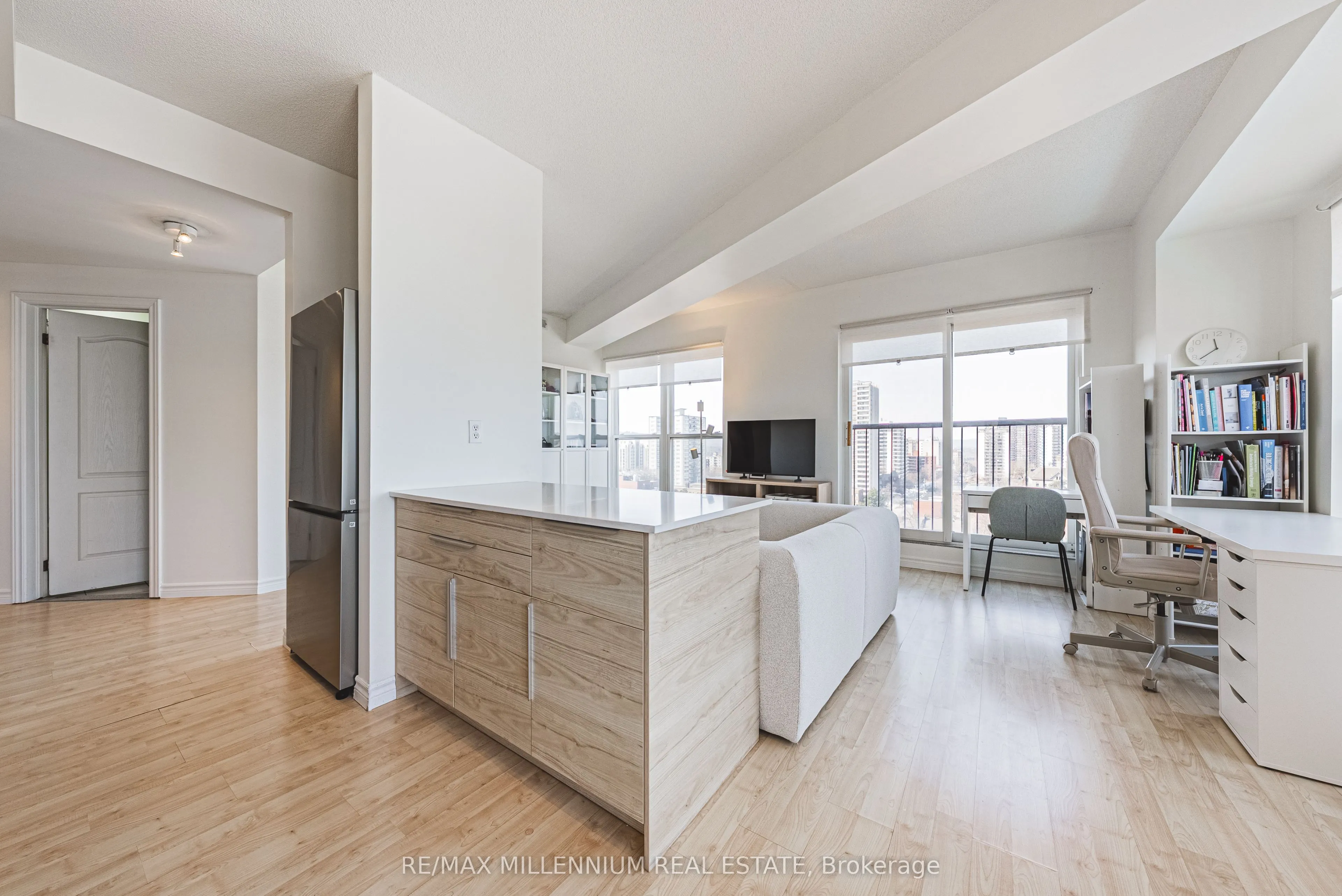135 James Street S #1401