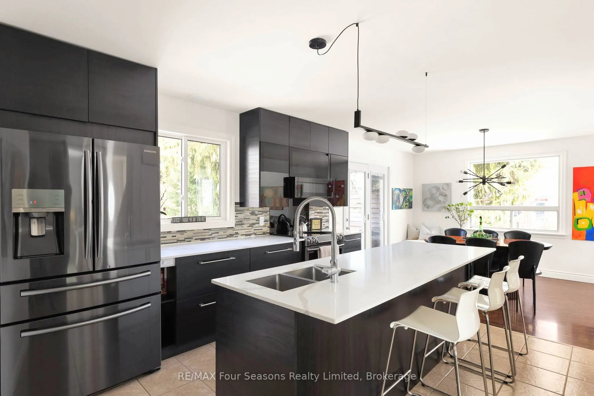 50 Amaranth Street W