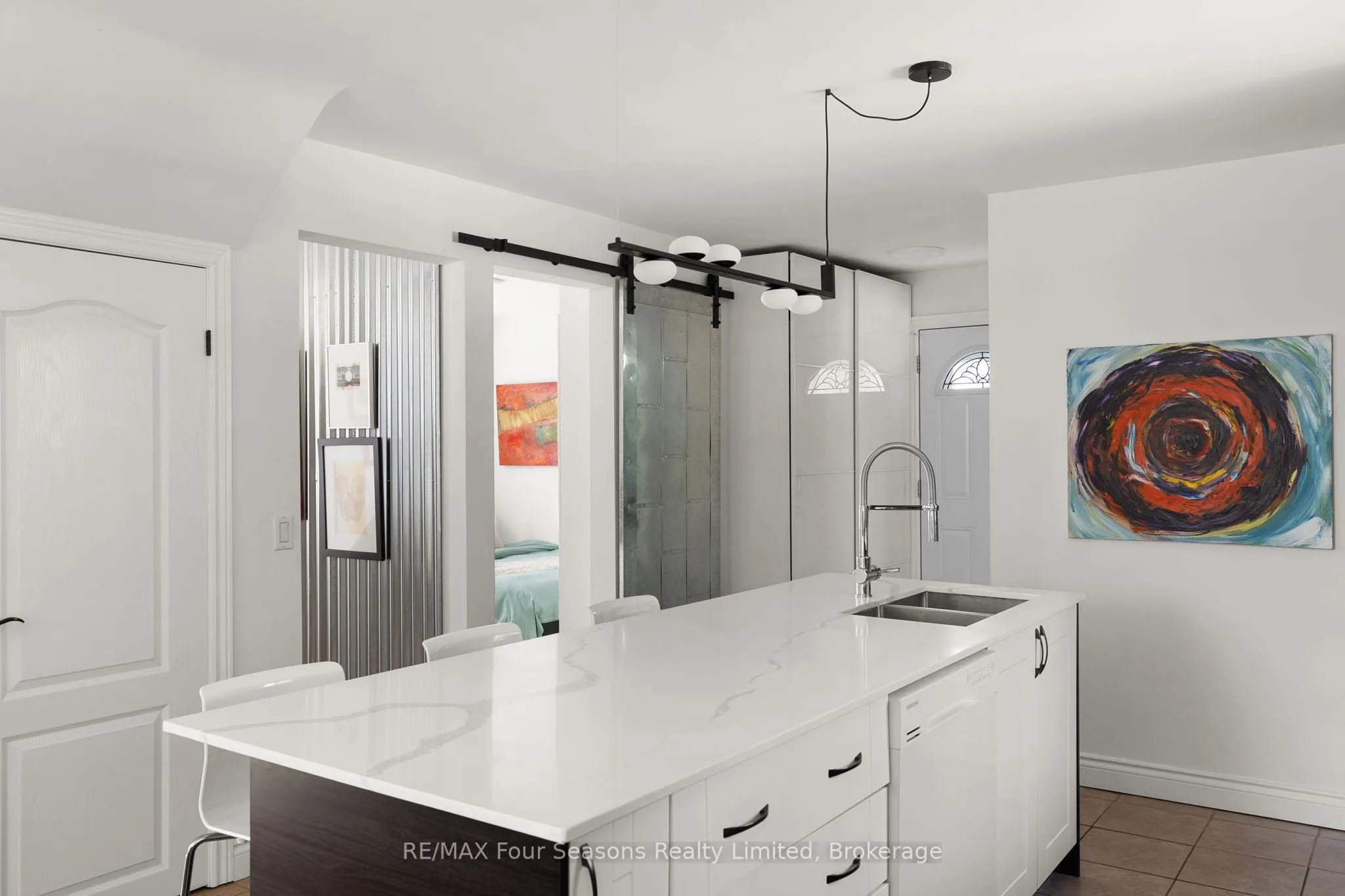 50 Amaranth Street W