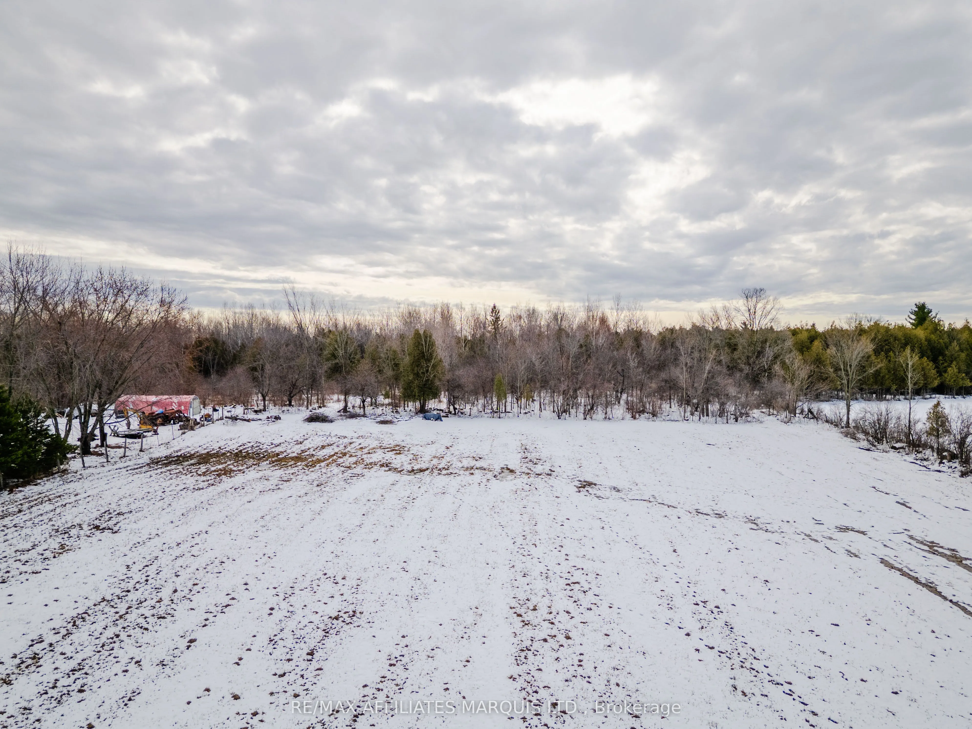 LOT Black River Road