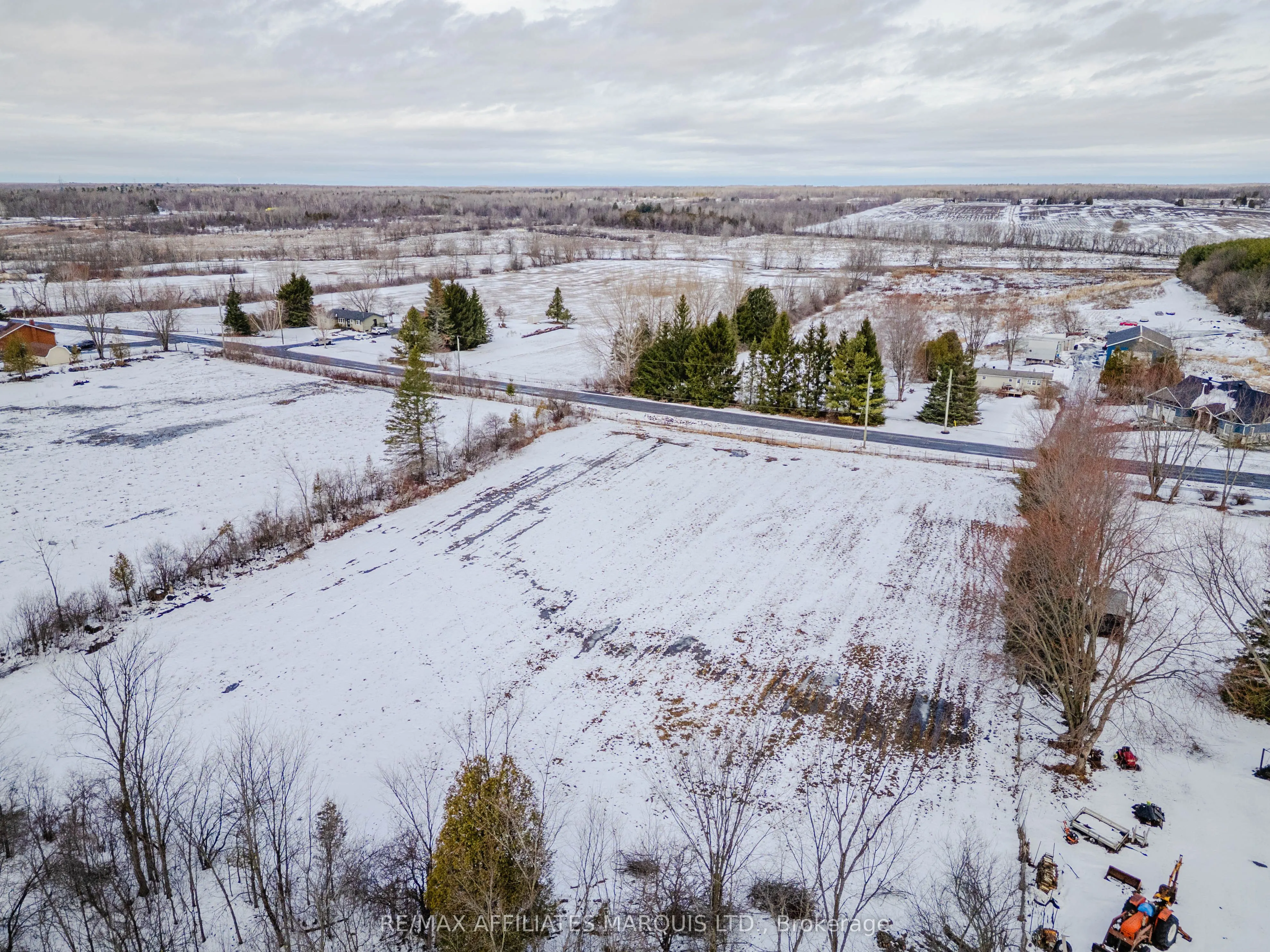 LOT Black River Road
