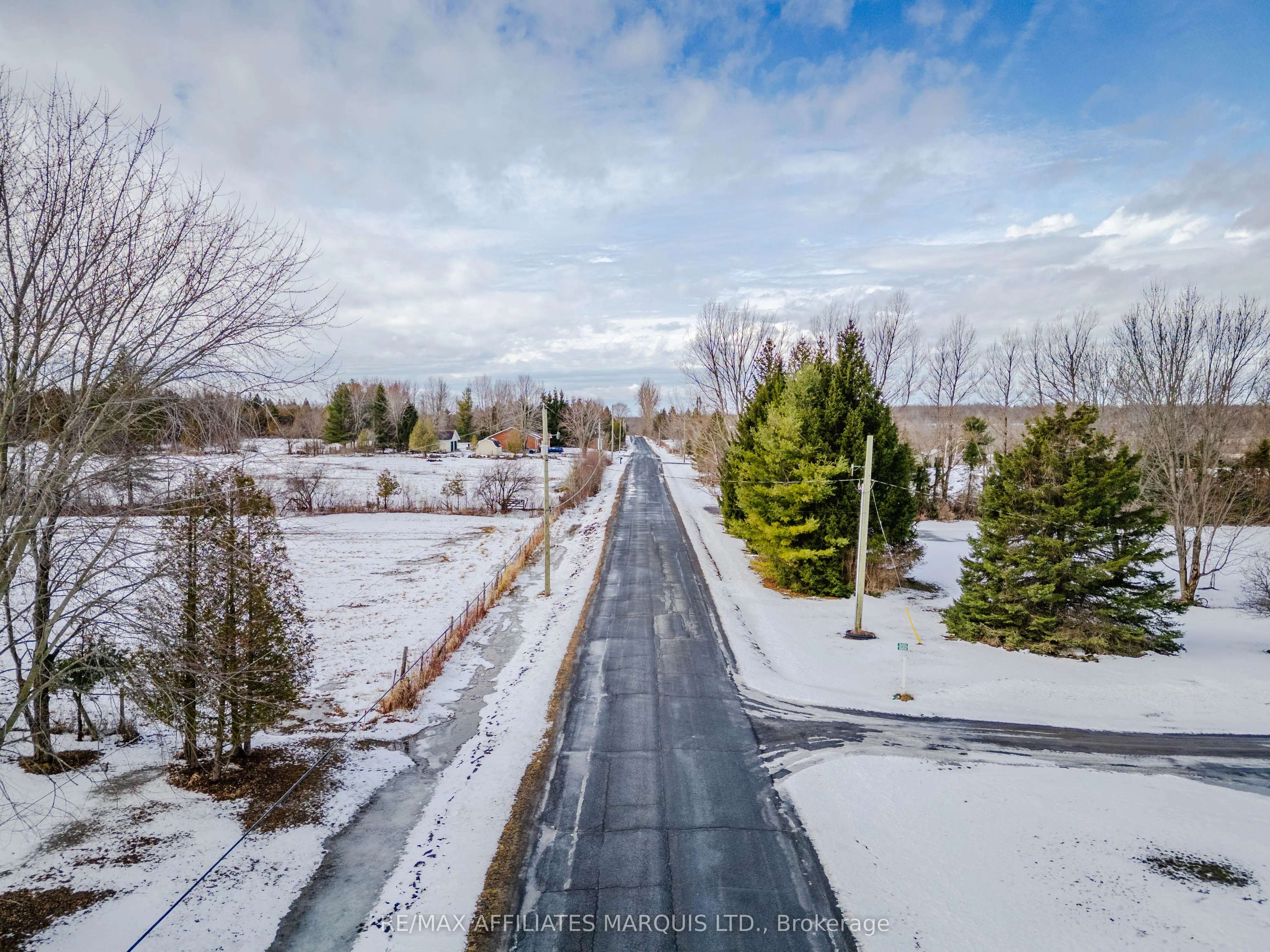 LOT Black River Road