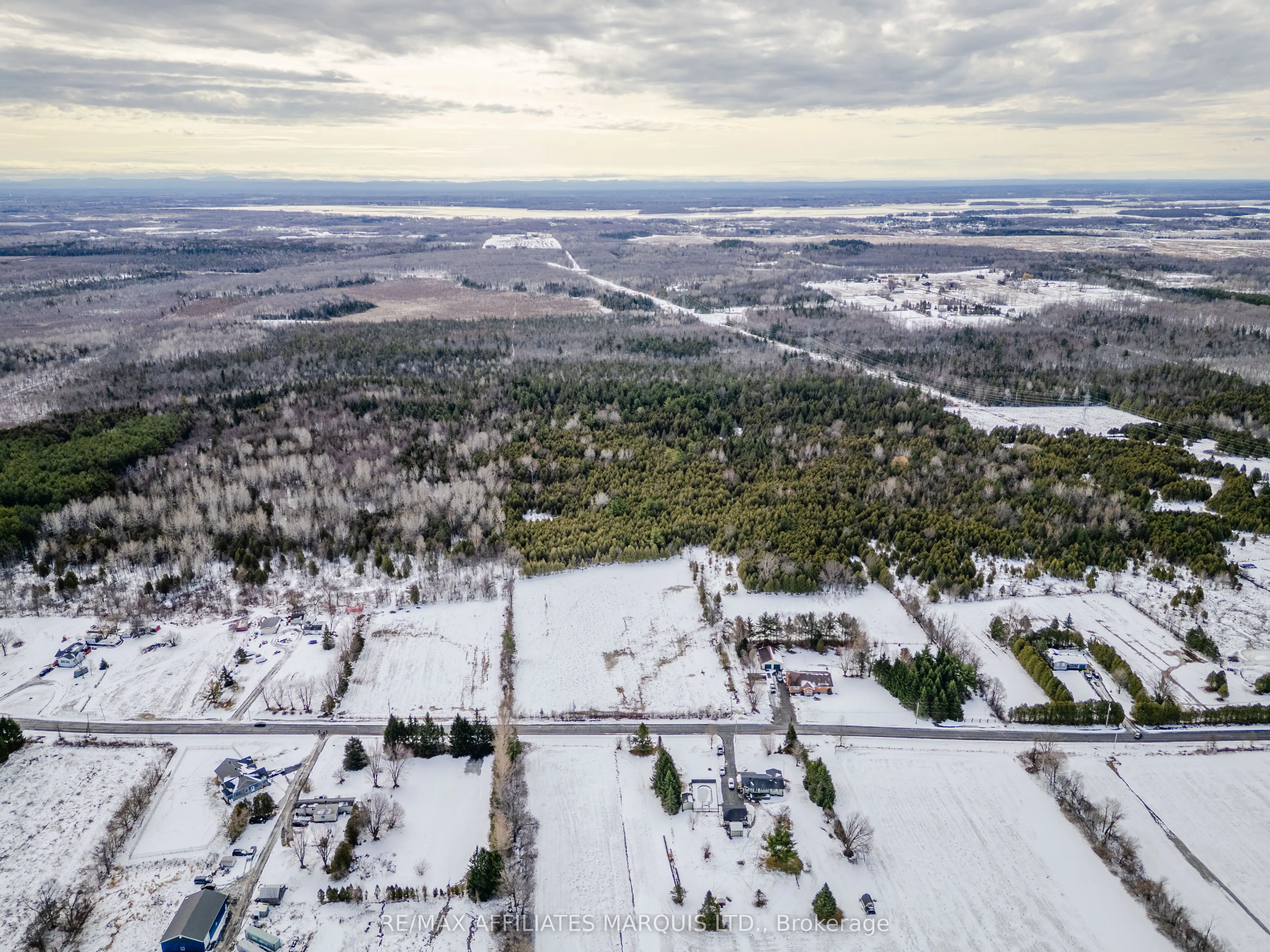 LOT Black River Road