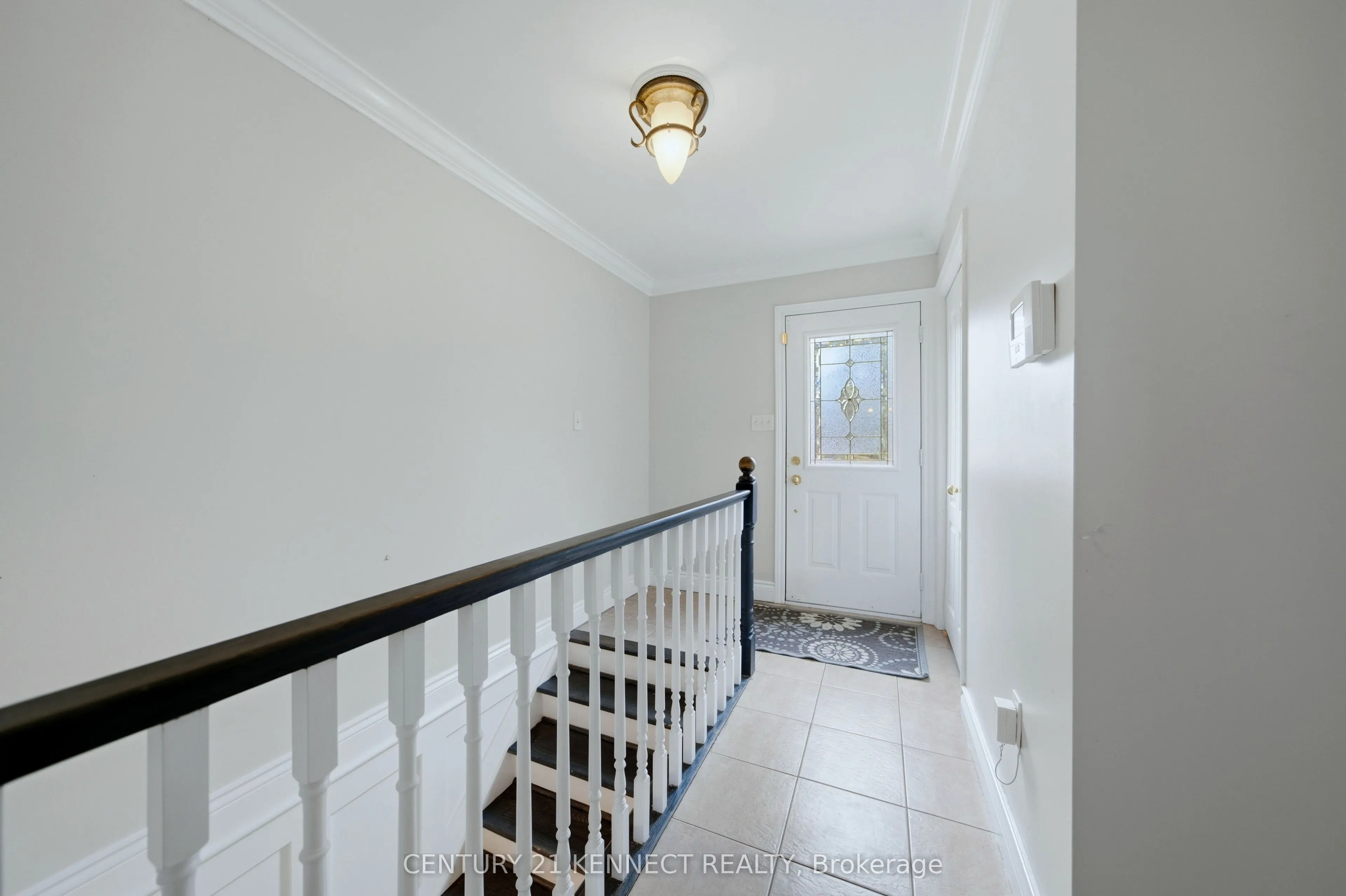 6 Laing Court