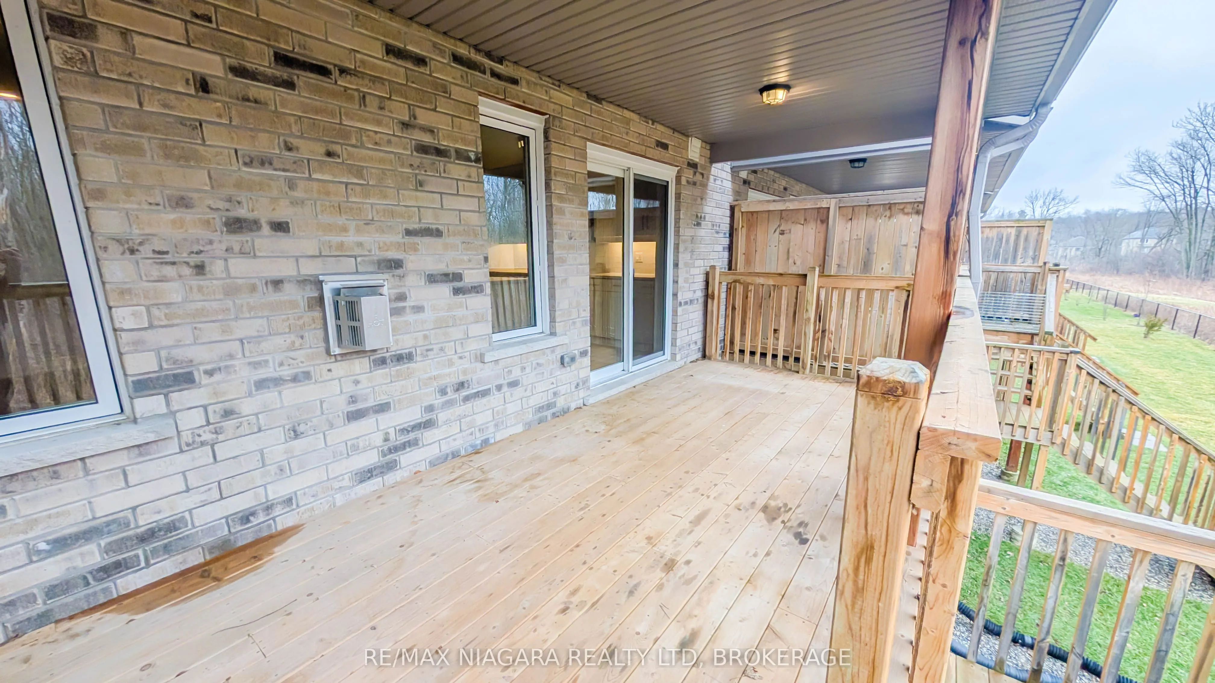 340 PROSPECT POINT Road N #18