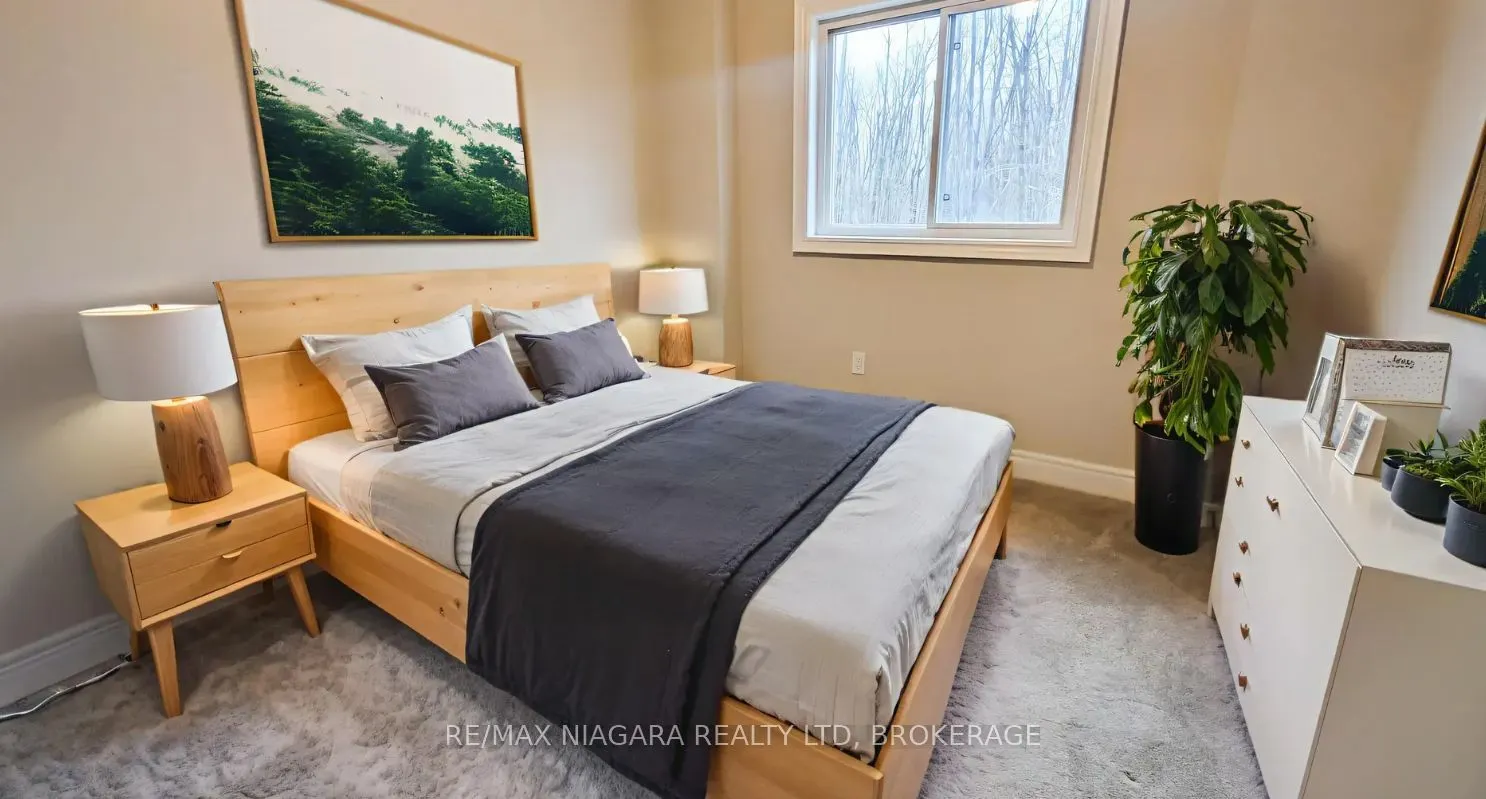 340 PROSPECT POINT Road N #18