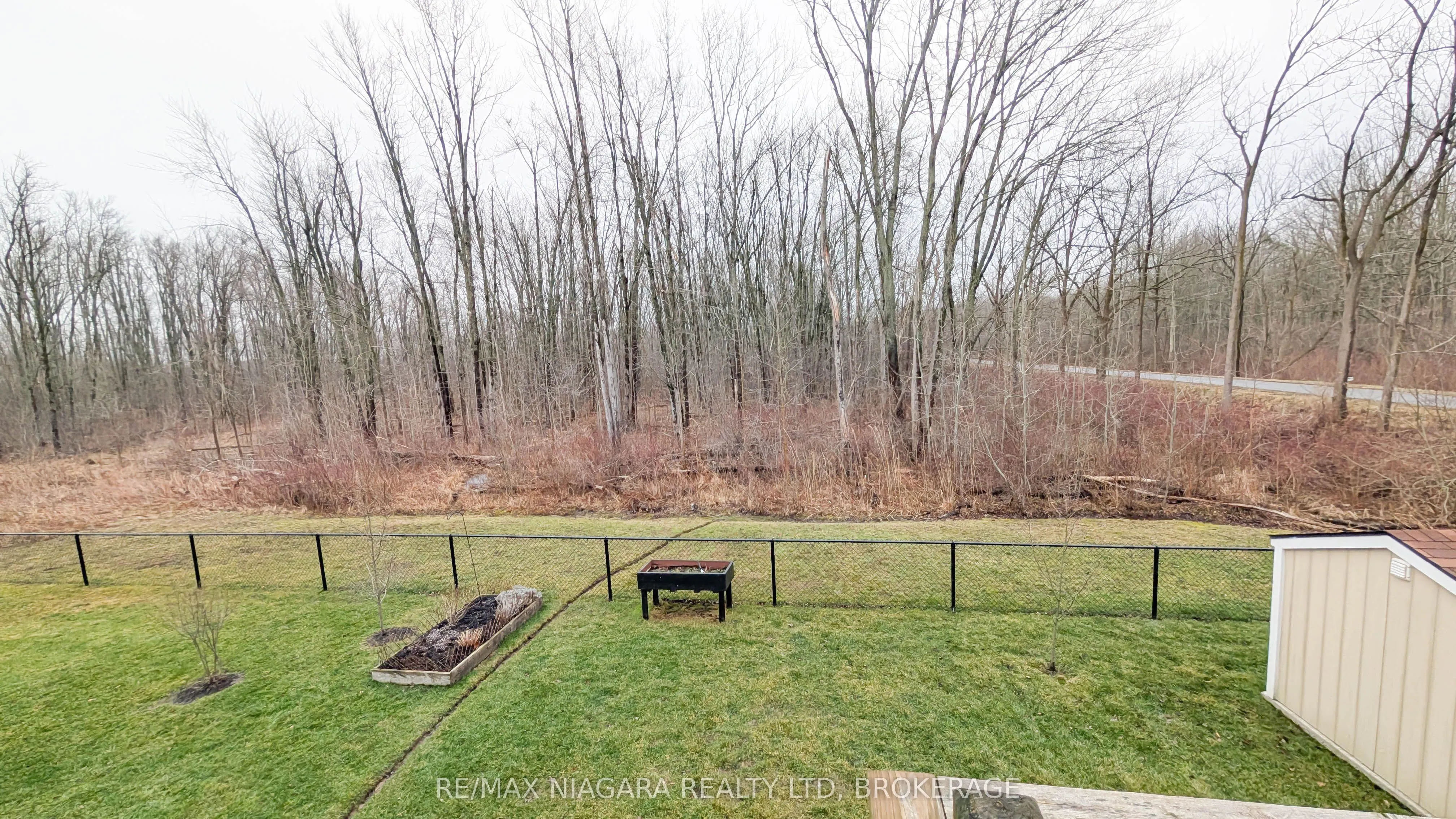 340 PROSPECT POINT Road N #18