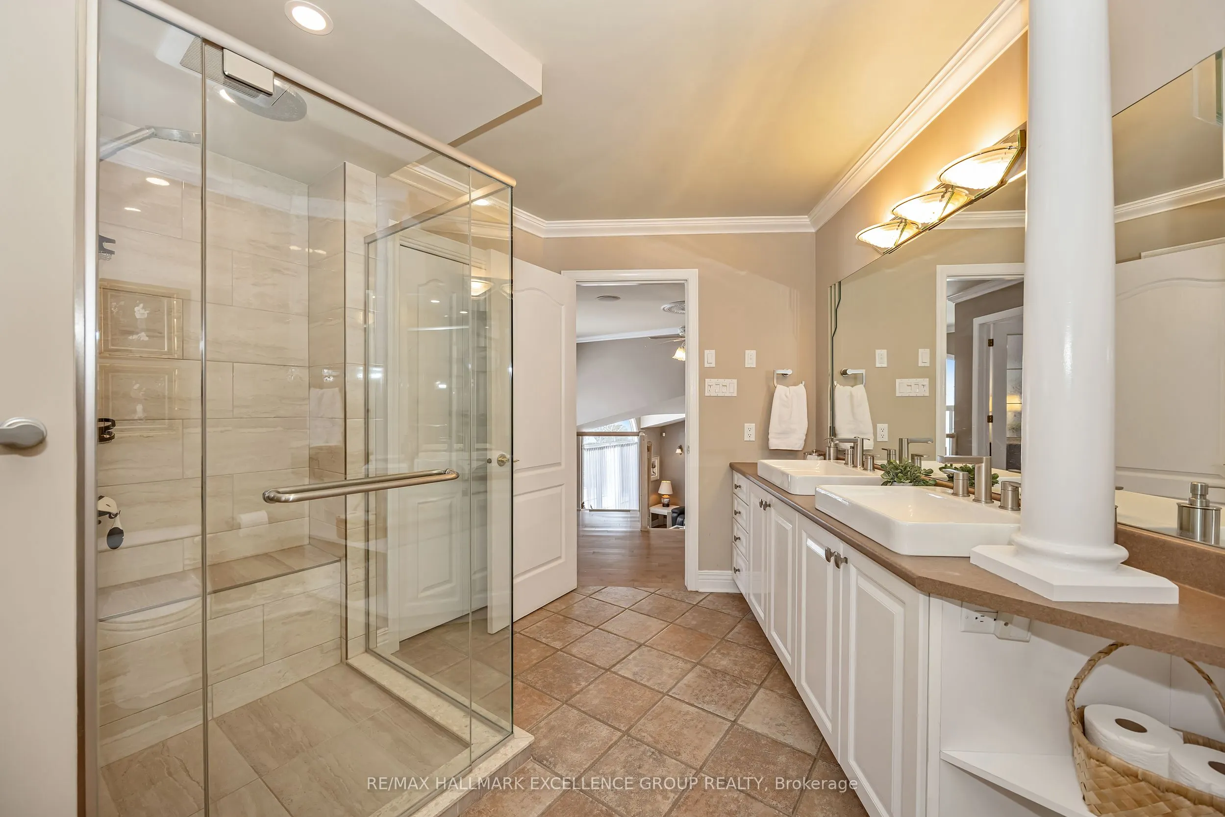 480 Du Ruisseau Street