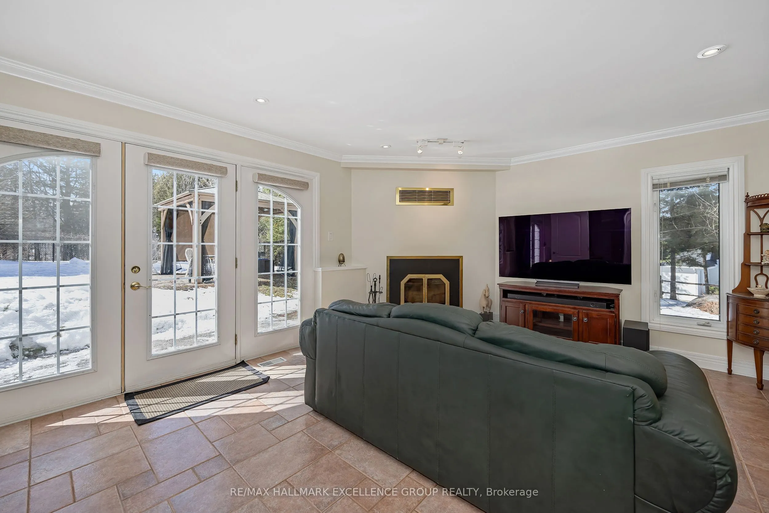 480 Du Ruisseau Street