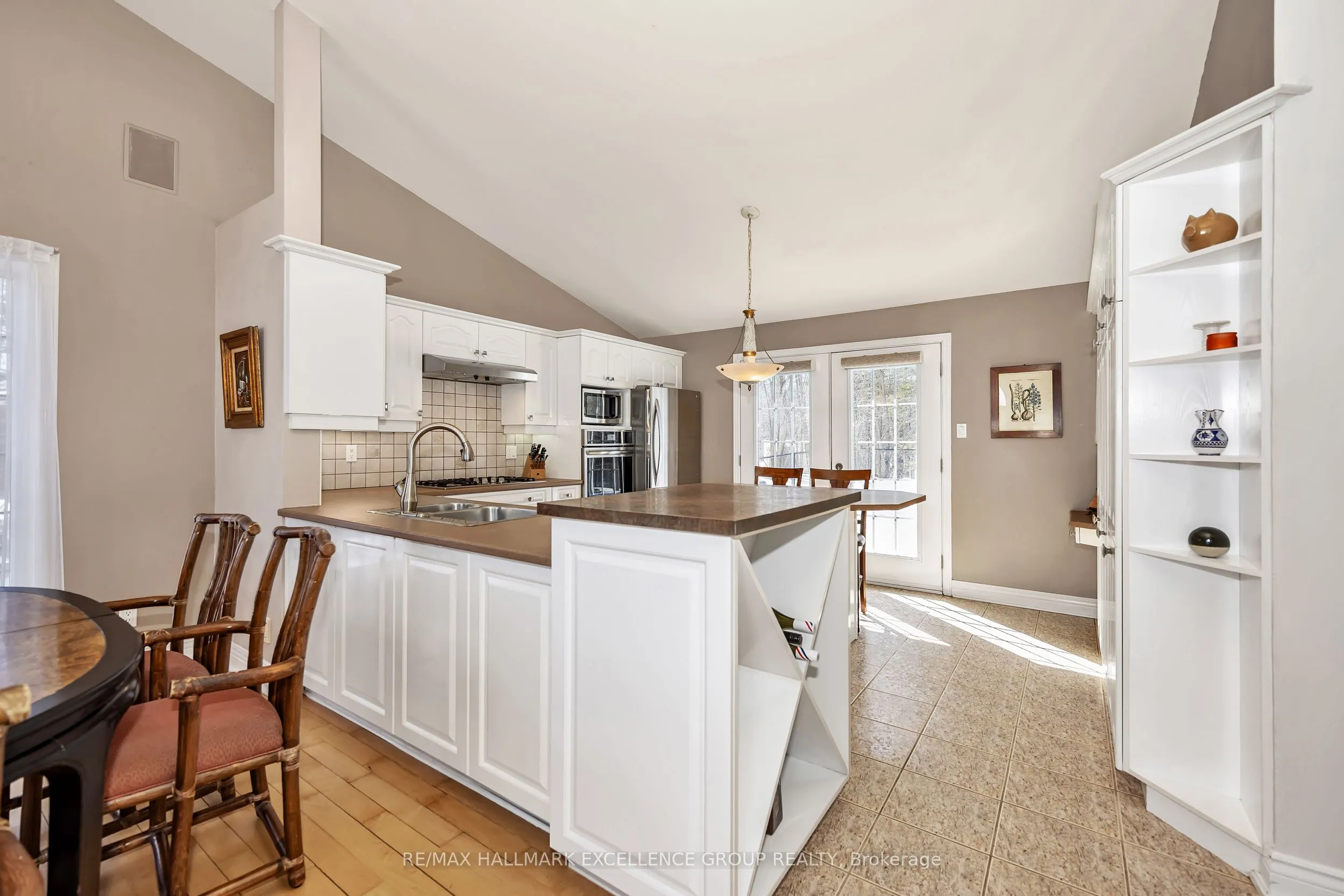 480 Du Ruisseau Street