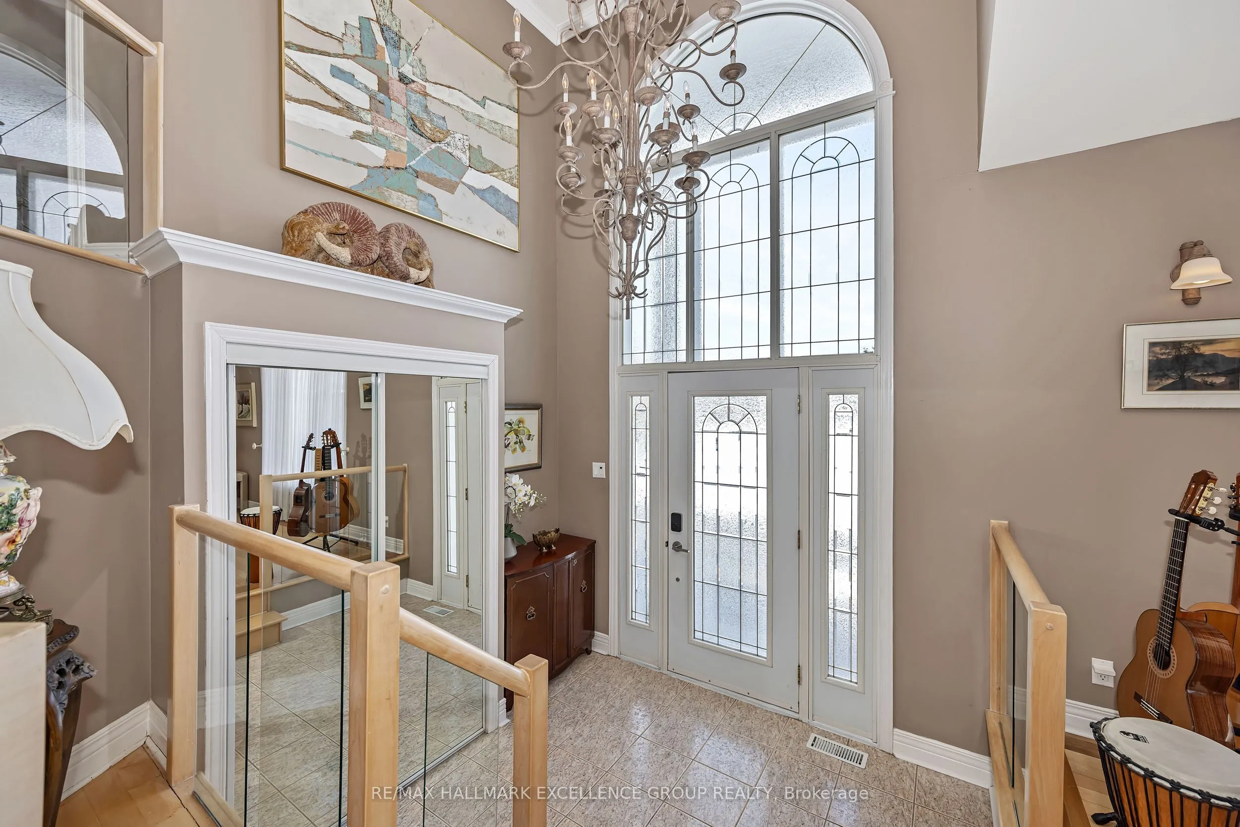 480 Du Ruisseau Street
