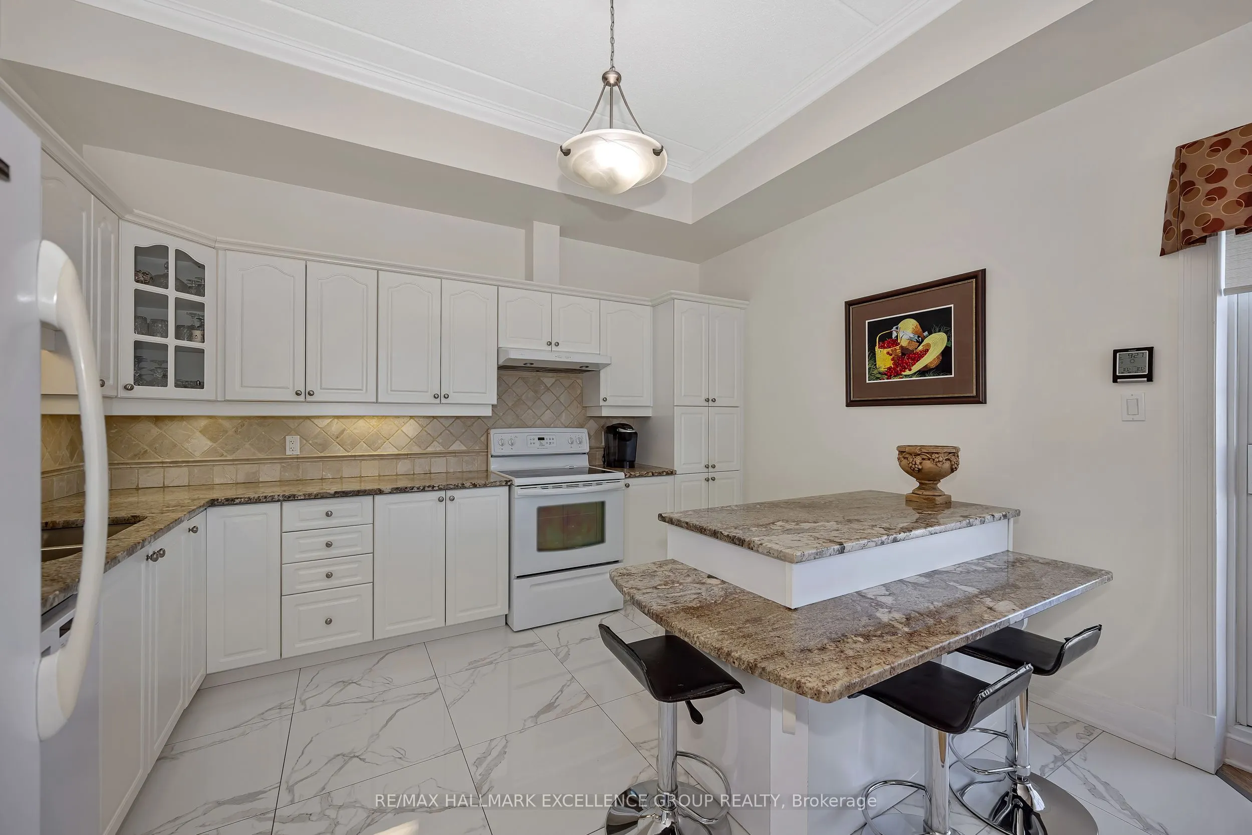 2921 Laurier Street #406