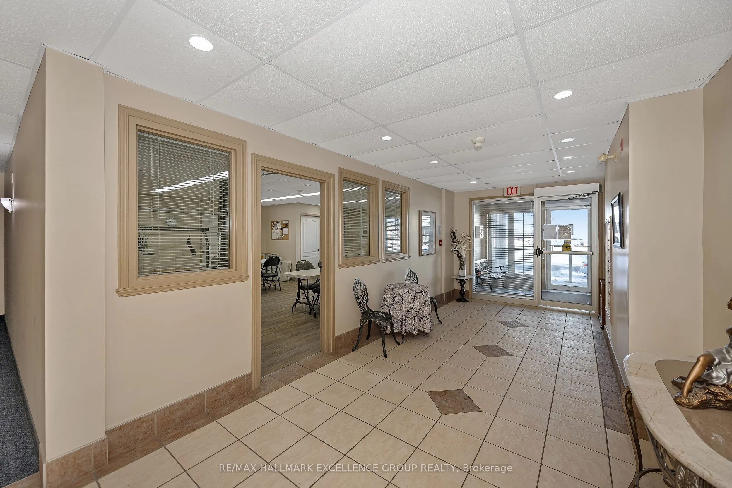 2921 Laurier Street #406