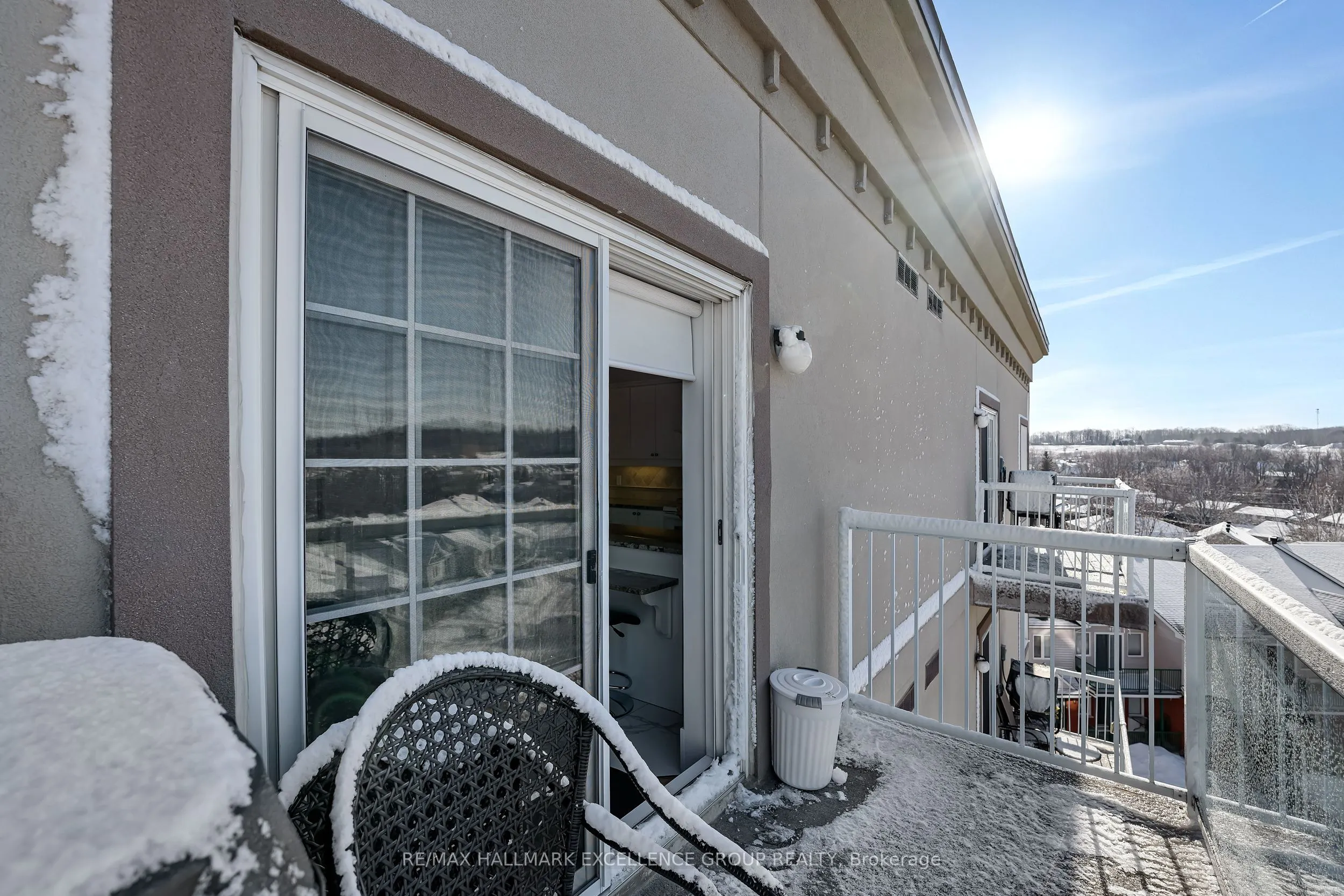 2921 Laurier Street #406